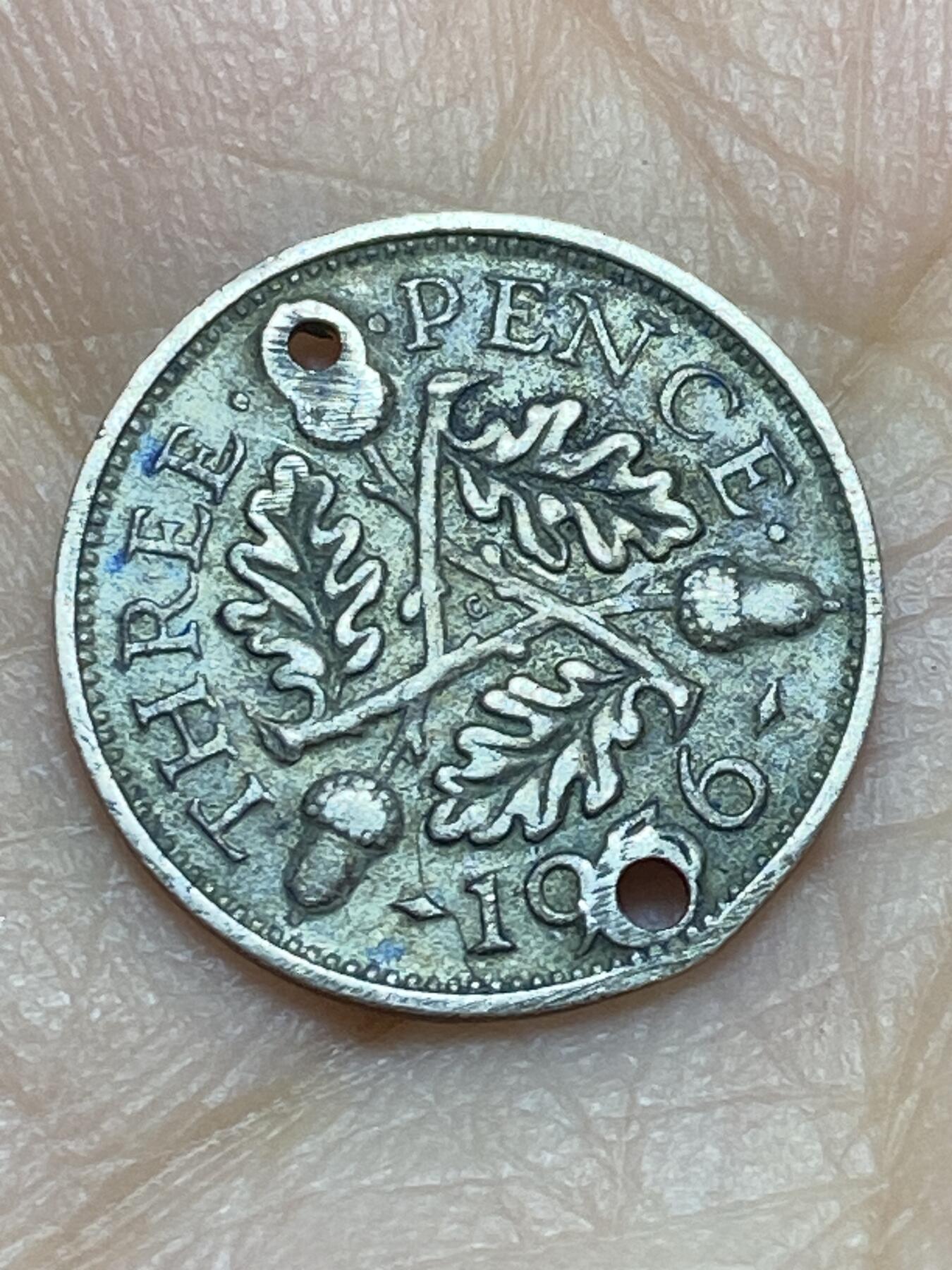 2026年第十六场(总第一百八十五场）外国好品散币场(免佣金) 打孔–英国🇬🇧1936年3便士银币(乔治五世逝世年，第四版关门年，500银)