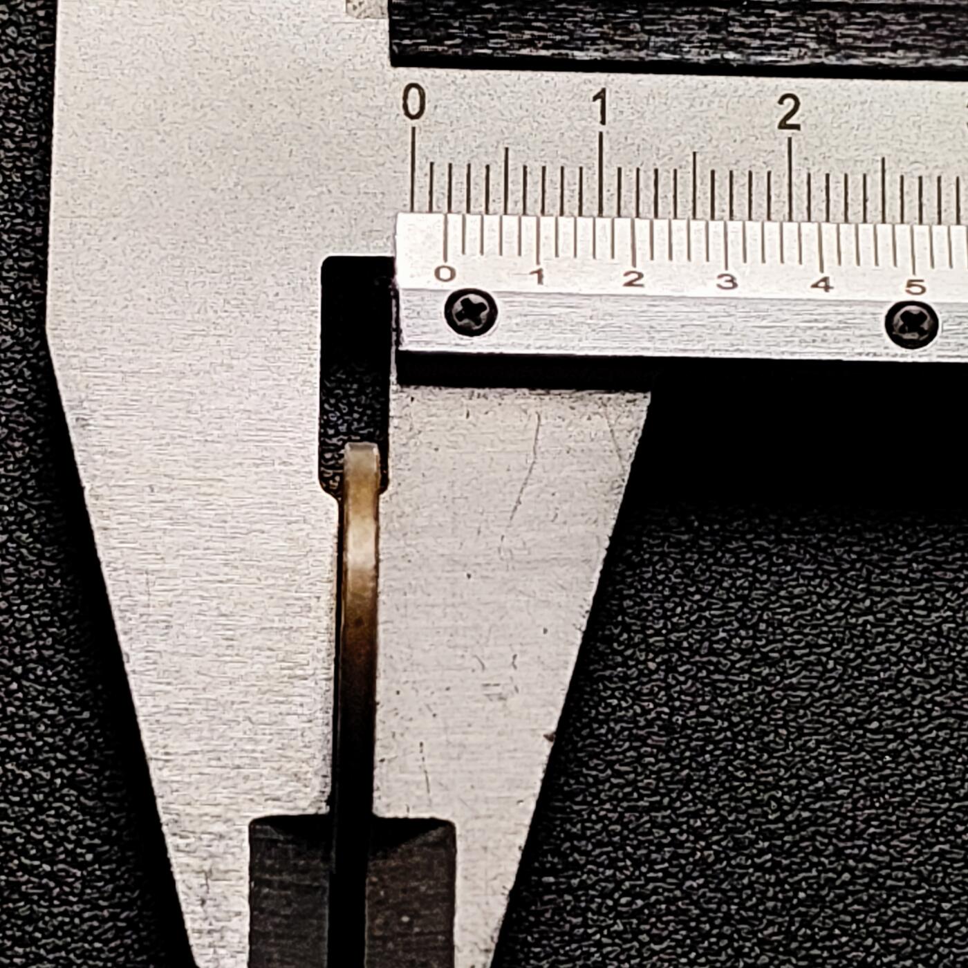 泉币菌-第180场- 精品福利场 德国Rotamint公司 旗下 自动点唱机 10点面额消费凭证 21.8×1.8mm