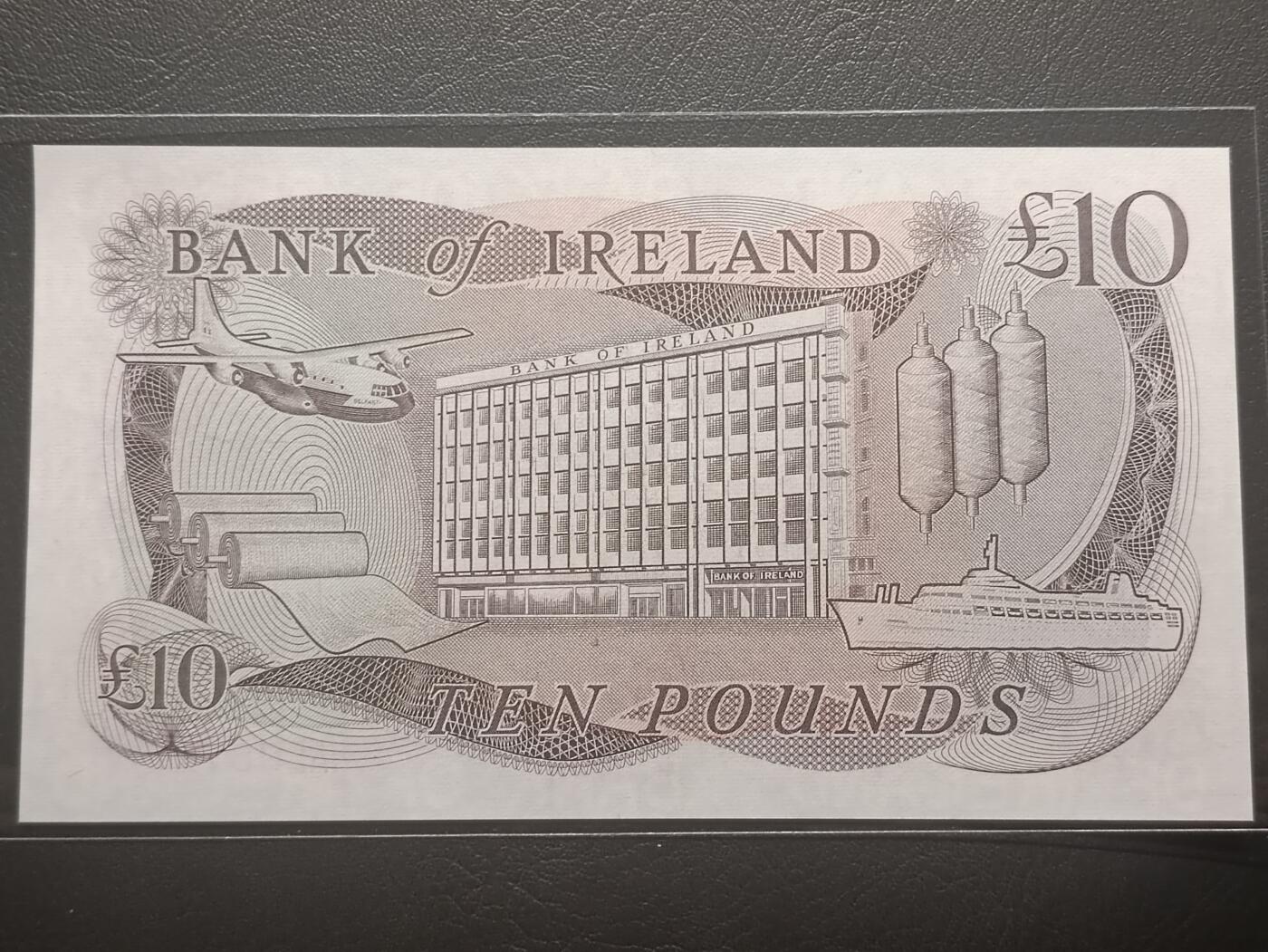 2026二月第一期，总215期 爱尔兰银行1984年10镑AUNC，爱尔兰女神和银行大楼与代表性物产