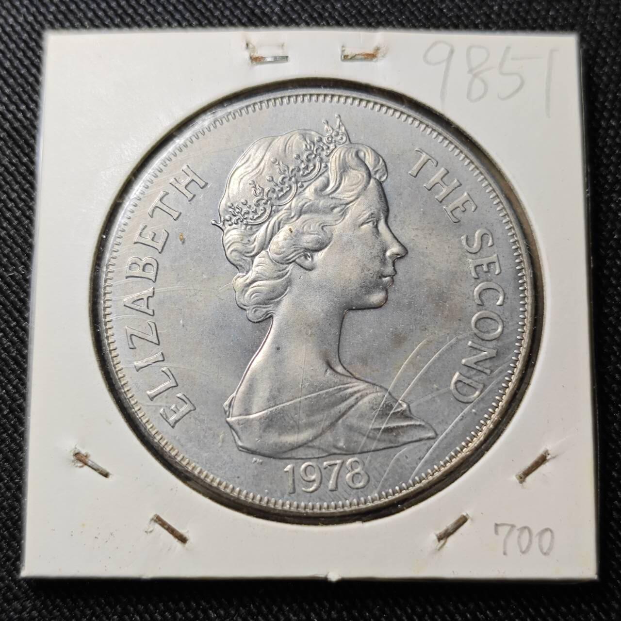 KK钱币收藏小铺  第398期 百期特拍（四拍之二） 2月预留时间 周末发货 特里斯坦达库尼亚1978年女王登基25周年1克朗