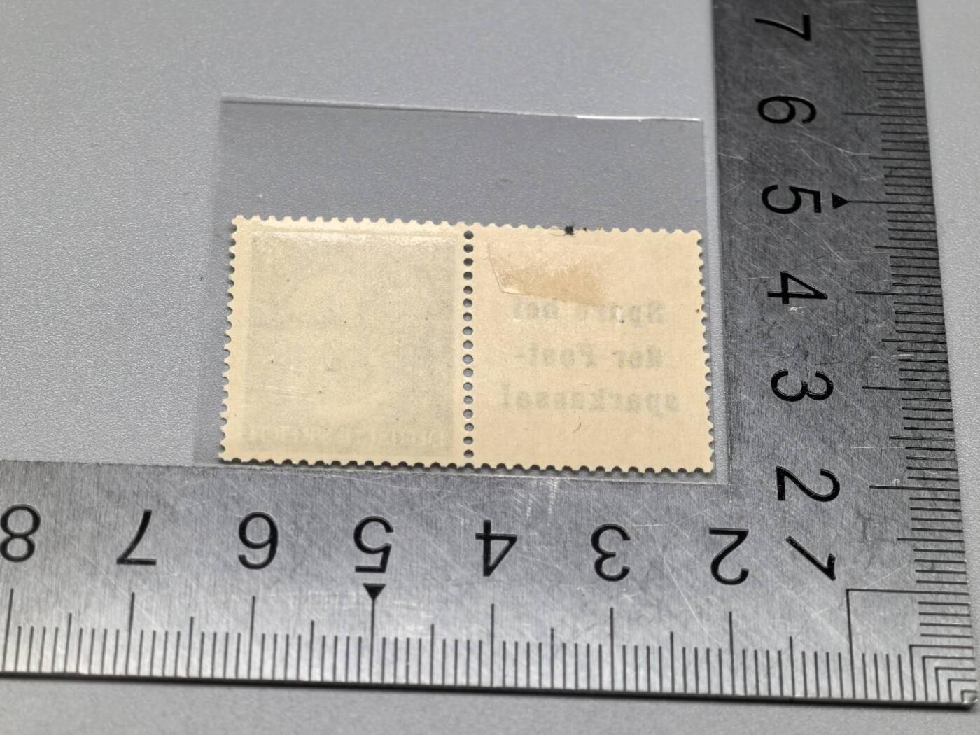 小驴勋章奖章收藏1月31日周六晚六点拍卖（珍爱和平，收藏战争，铭记历史，勿忘国耻，忠党爱国。有偿代拍，送拍规则在简介最后，参拍须阅读规则后再参拍，关系到运费包装发货时效真假辨别等关键信息，拍卖时不再发原图，看大图店主微信码在拍卖店铺介绍里） 纪念邮票