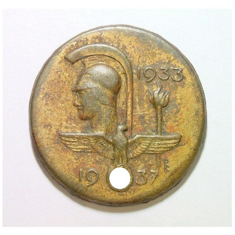 德国第三帝国1937年 古罗马战士+鹰徽高浮雕精制镀金章 35MM