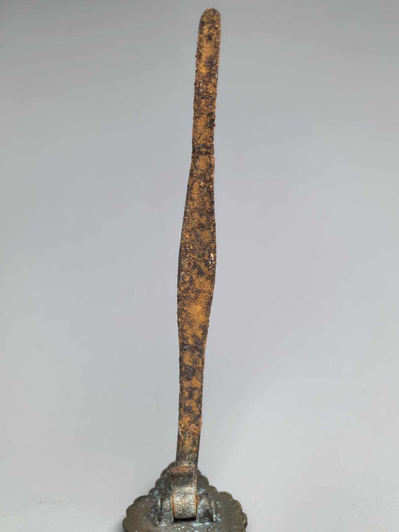 小驴勋章奖章收藏1月31日周六晚六点拍卖（珍爱和平，收藏战争，铭记历史，勿忘国耻，忠党爱国。有偿代拍，送拍规则在简介最后，参拍须阅读规则后再参拍，关系到运费包装发货时效真假辨别等关键信息，拍卖时不再发原图，看大图店主微信码在拍卖店铺介绍里）