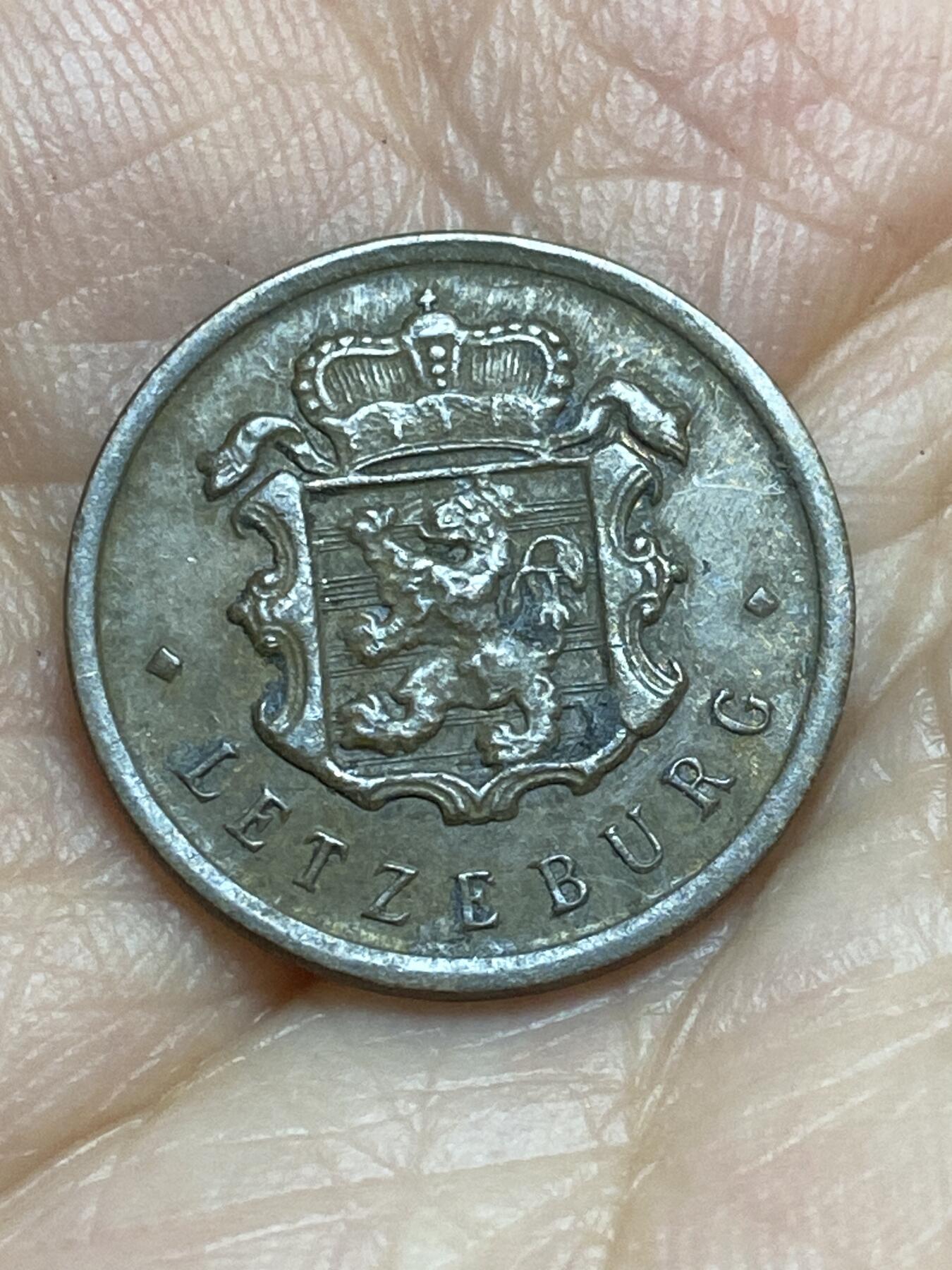 2026年第十六场(总第一百八十五场）外国好品散币场(免佣金) 卢森堡🇱🇺1946年25分(七任大公夏洛特夫人时期第四版，首发年仅发行2年)