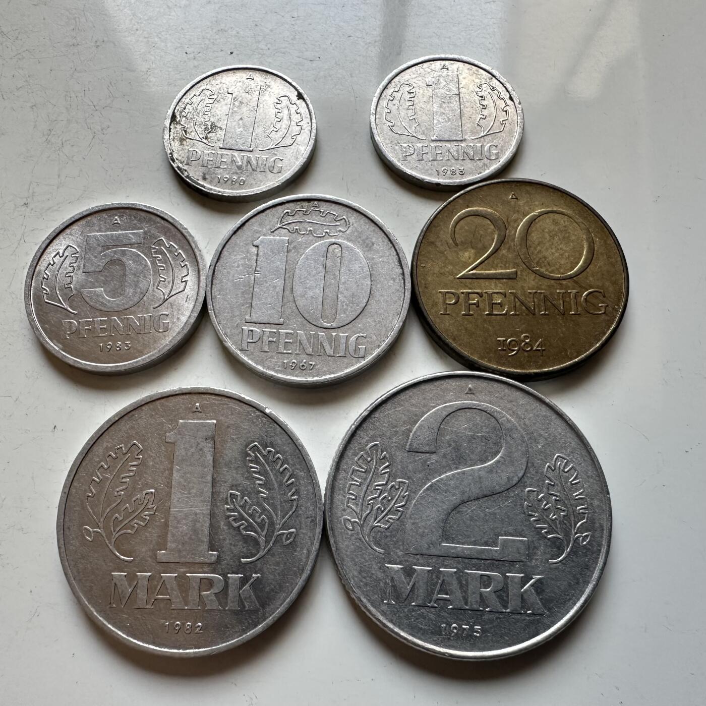 🌹外币初藏🌹🐯2026年第14场  每周二四六晚8️⃣点 接代拍 东德7枚