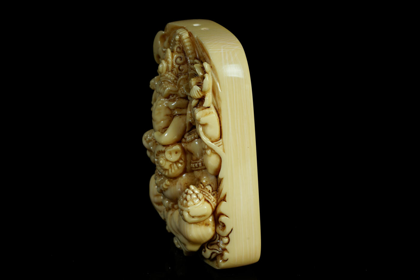 上海都达杂项专场十三（全场包邮】 90年代 老象鼻神挂件