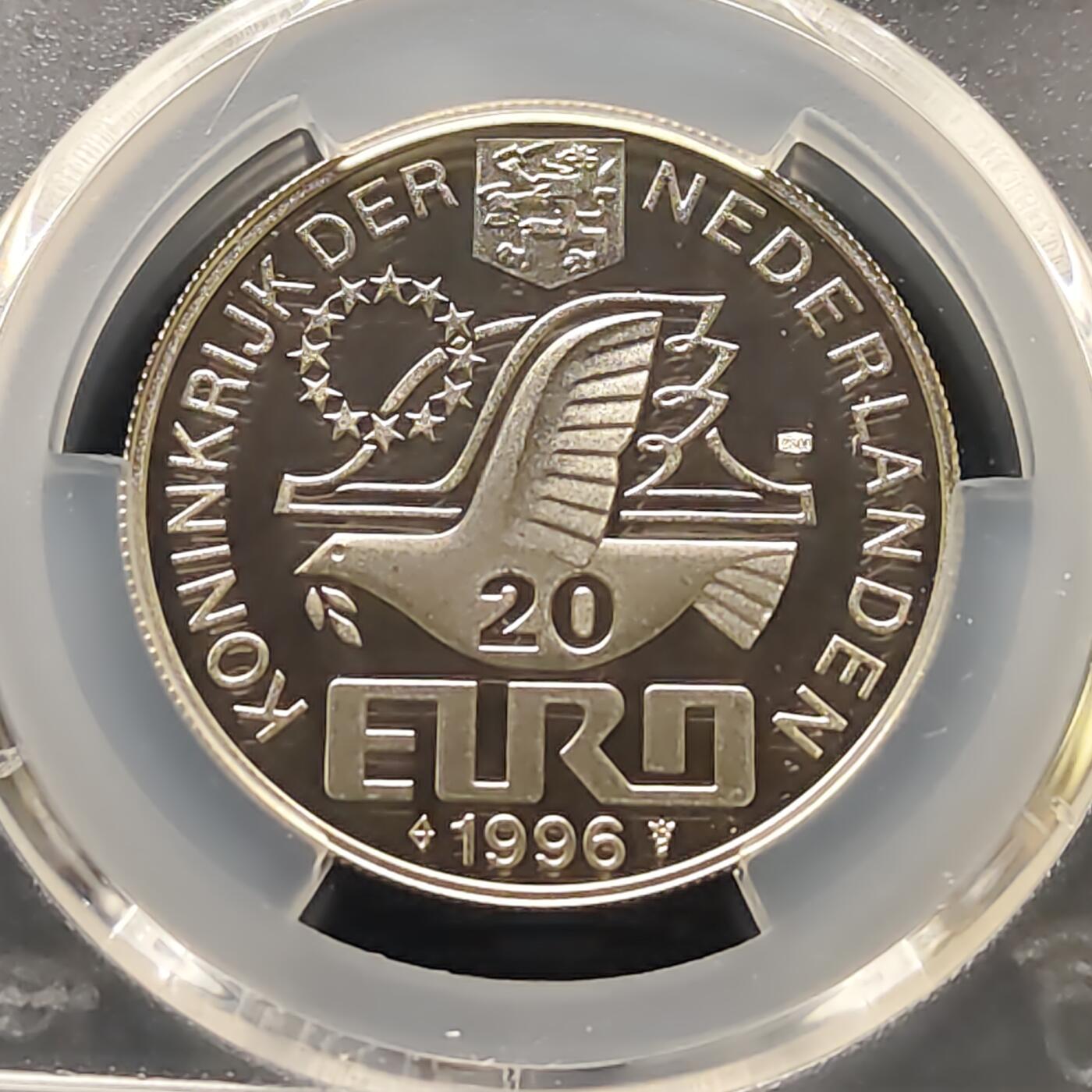 【全场包邮】纯粹捡漏拍499场-持续更新中 【收藏级·冠军分】荷兰1996年20欧诗人惠更斯诞生400周年精制纪念银币【33毫米15克80%，纯银价约336元（按28元银价折算）】-PCGS PL68