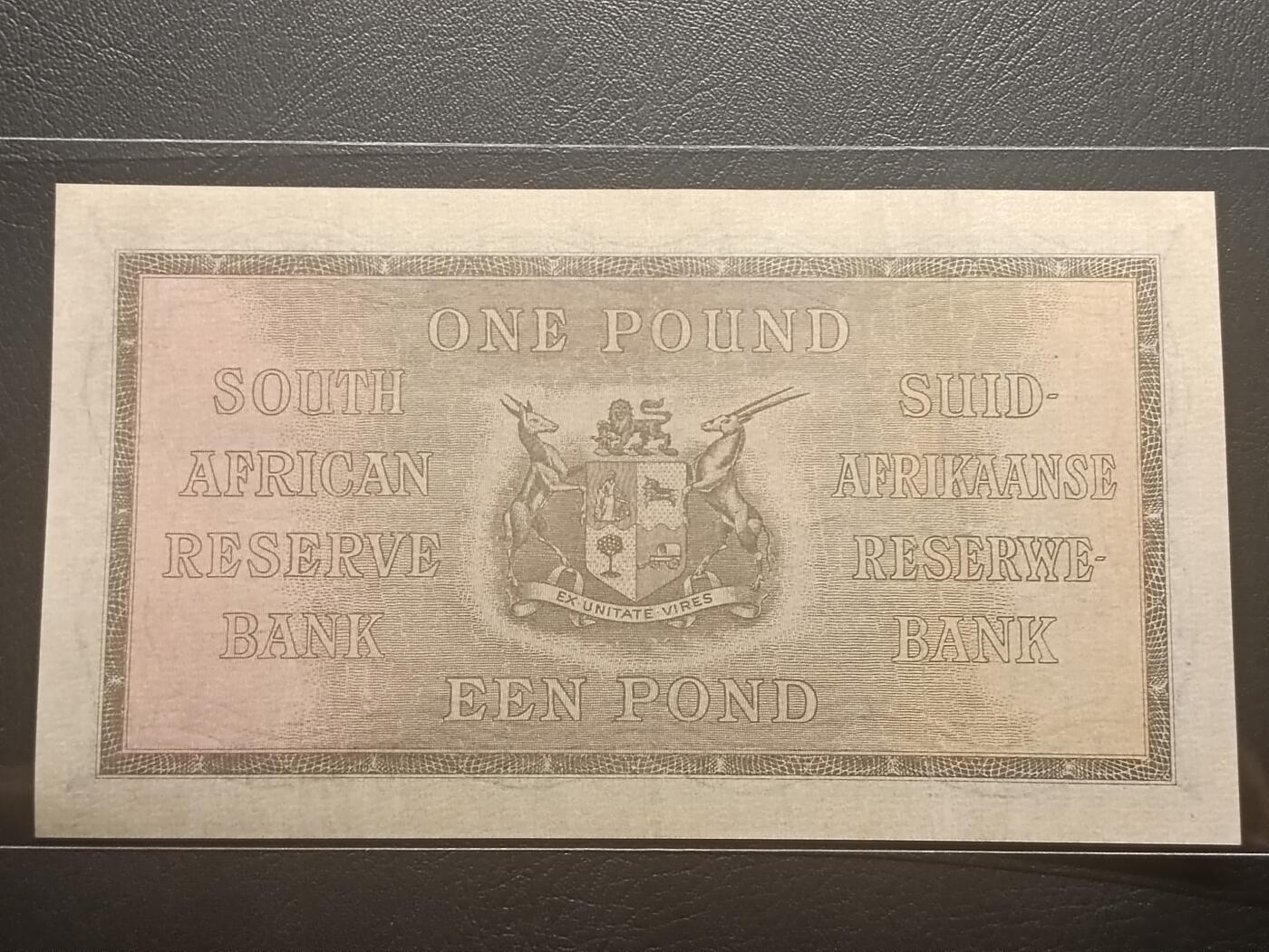 2026二月第一期，总215期 南非1939年1镑AUNC英文在上版本，稀有的二战前发行年份，布尔人发展元素的帆船牛车和国徽