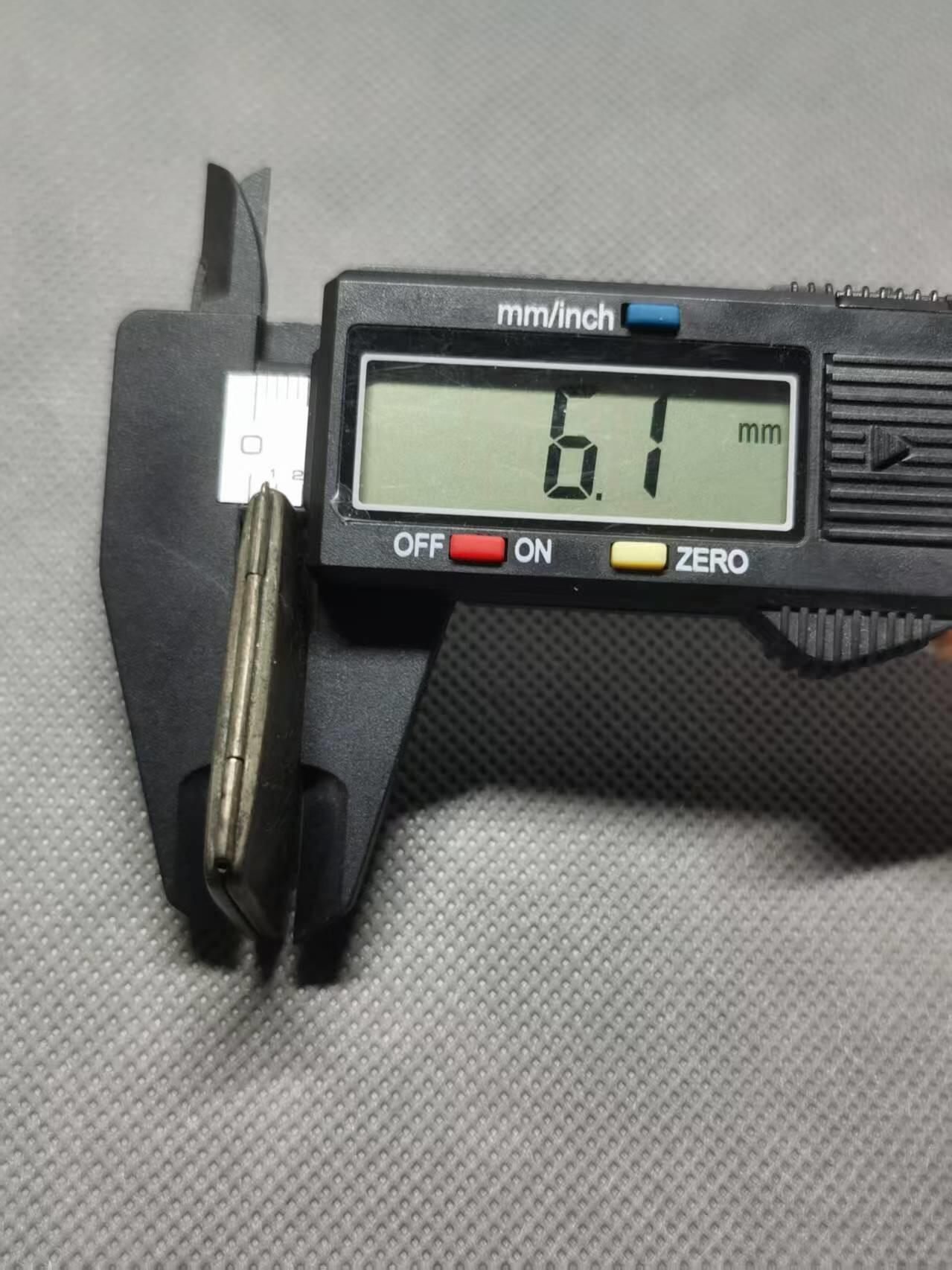 七河·世界币章矿标杂件每周小拍（总第36期）（周一结标） 藏家出品X578 工艺精美 刻花袖珍小铜盒 本件拍品由合作藏家负责邮寄