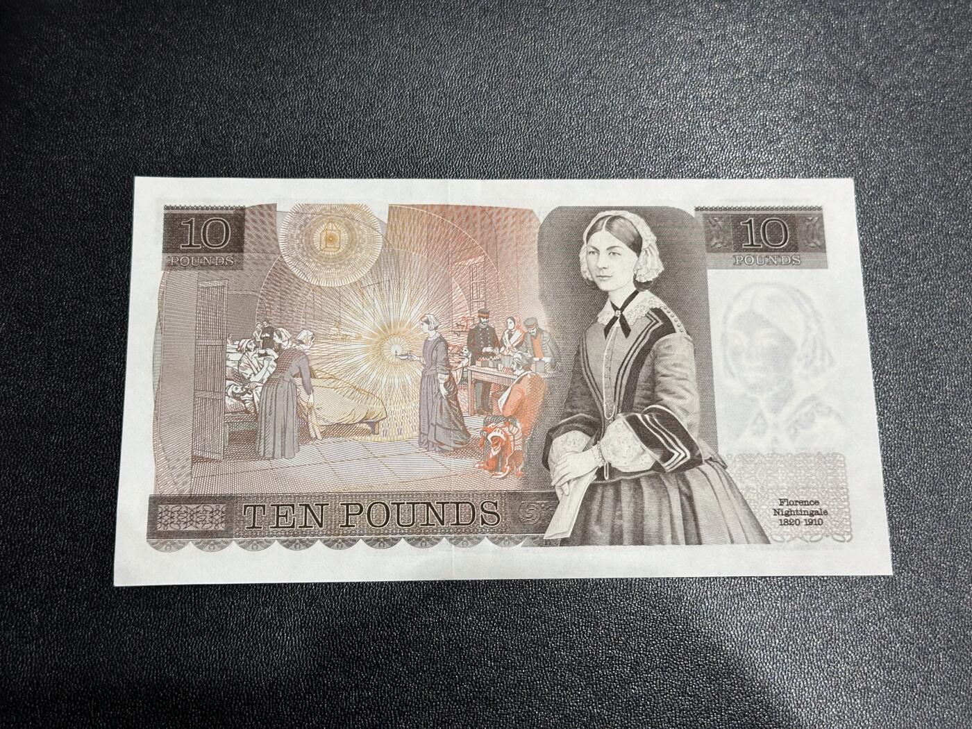 《外钞收藏家》第六百零六期（精品场）（本平台长期征集拍品、欢迎藏友们联系合作） 英国D序列10镑 AU品相 无47