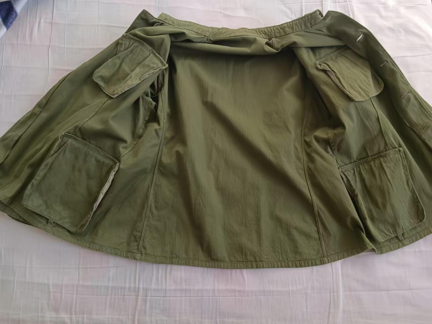 五八蛤蟆绿人字纹上衣二号