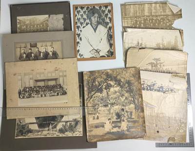 小驴勋章奖章收藏1月31日周六晚六点拍卖（珍爱和平，收藏战争，铭记历史，勿忘国耻，忠党爱国。有偿代拍，送拍规则在简介最后，参拍须阅读规则后再参拍，关系到运费包装发货时效真假辨别等关键信息，拍卖时不再发原图，看大图店主微信码在拍卖店铺介绍里） - 日老照片一组