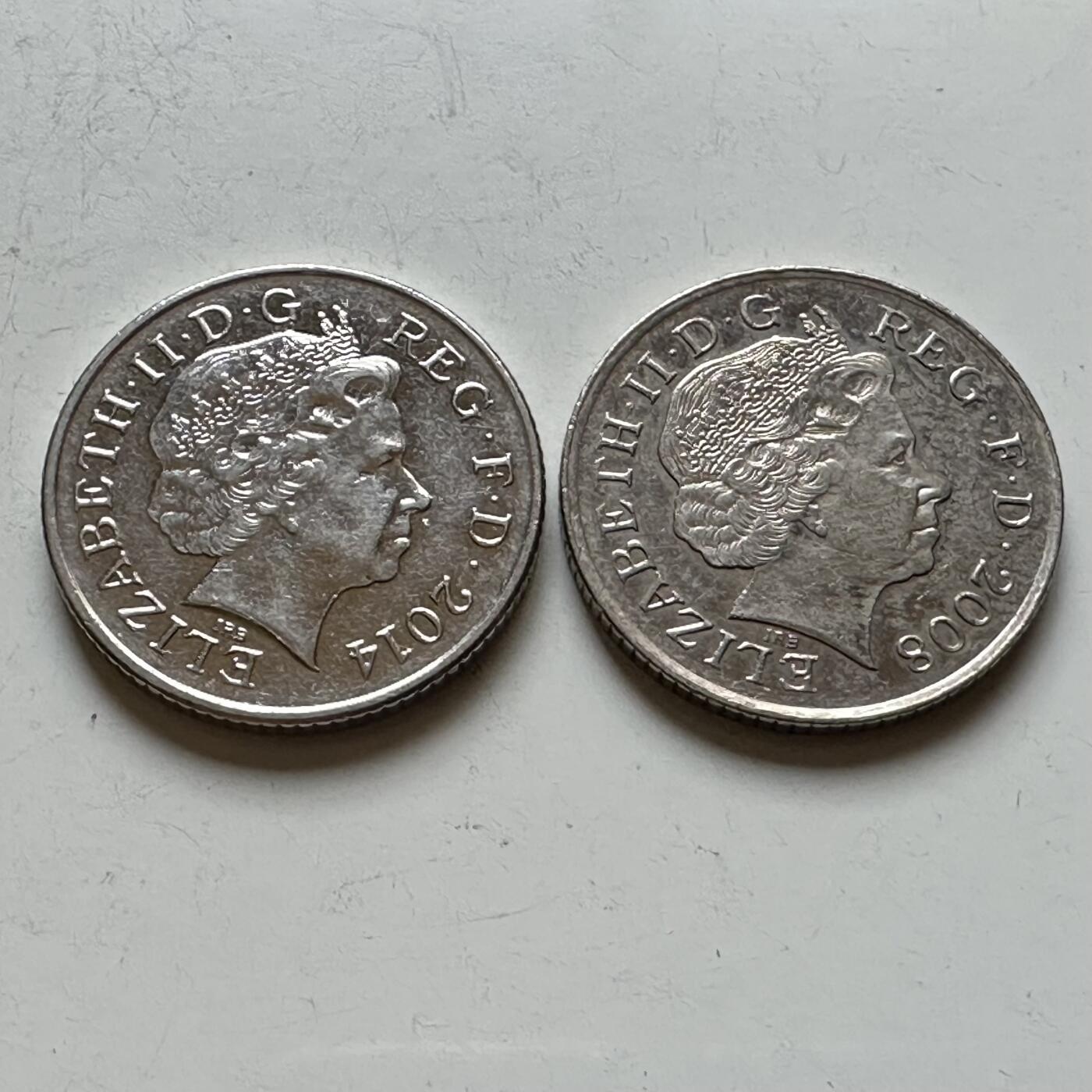 🌹外币初藏🌹🐯2026年第14场  每周二四六晚8️⃣点 接代拍 英国拼图10便士2枚