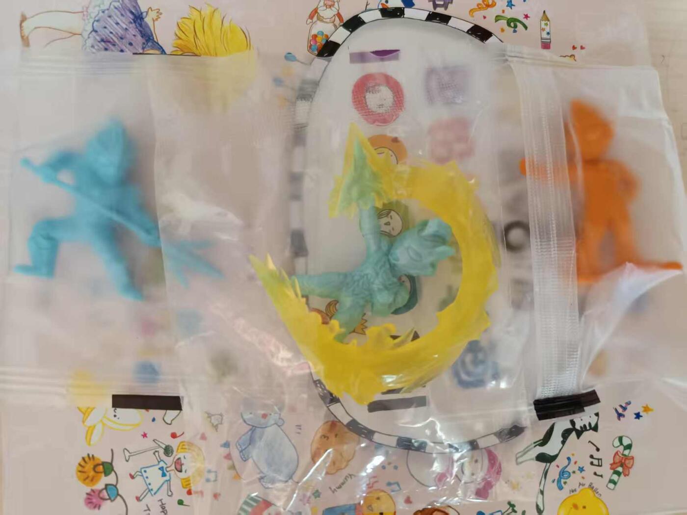 春节前倒数第二场！！龙虎卡牌-七四场（满200元包邮，无佣金，每周六结拍，欢迎送拍） 【原封】卡游奥特曼 橡皮人3个