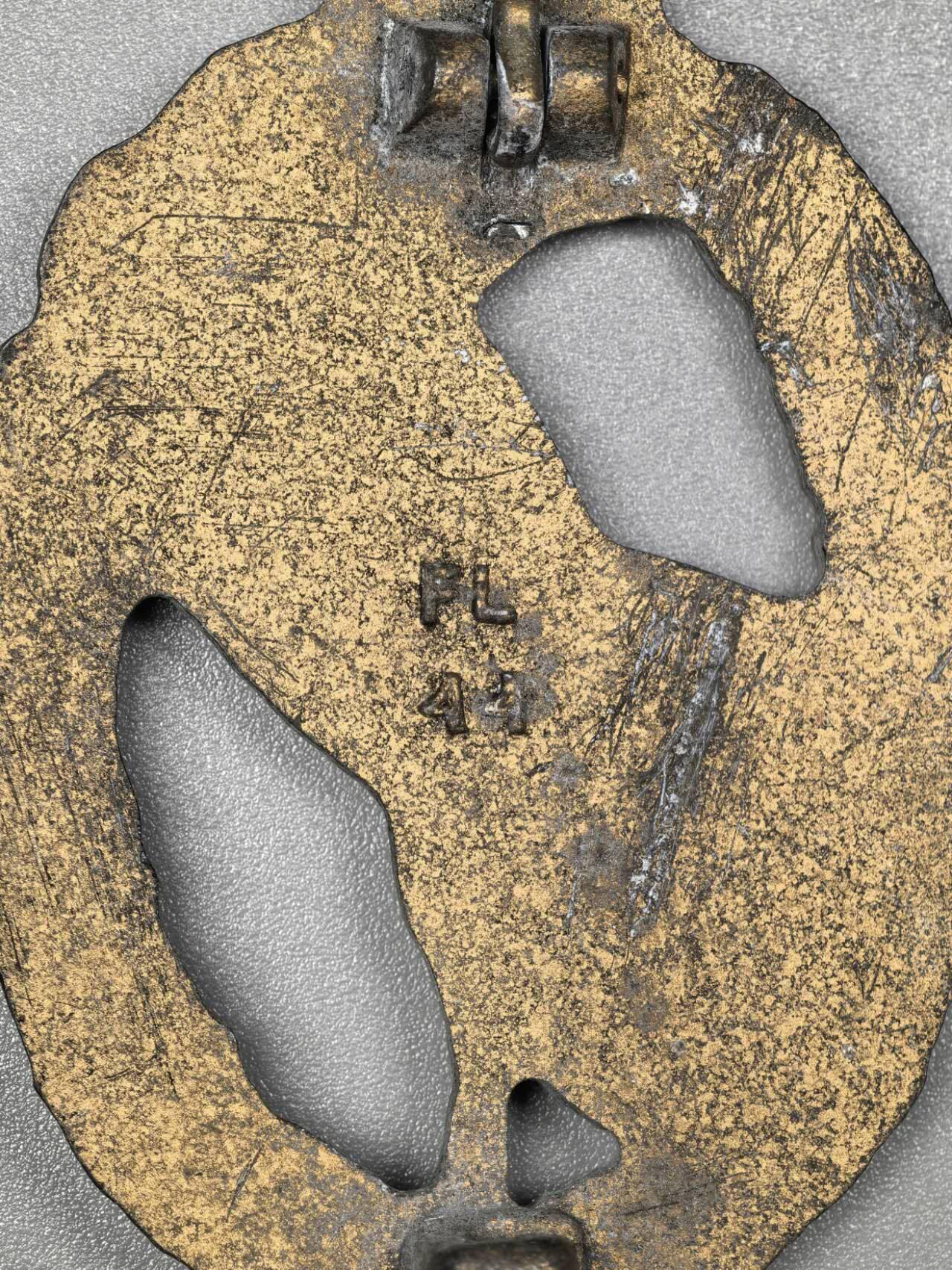 小驴勋章奖章收藏1月31日周六晚六点拍卖（珍爱和平，收藏战争，铭记历史，勿忘国耻，忠党爱国。有偿代拍，送拍规则在简介最后，参拍须阅读规则后再参拍，关系到运费包装发货时效真假辨别等关键信息，拍卖时不再发原图，看大图店主微信码在拍卖店铺介绍里） 现代工艺品陆军气球观测员奖章