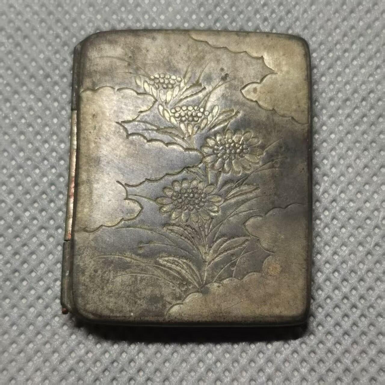 七河·世界币章矿标杂件每周小拍（总第36期）（周一结标） 藏家出品X578 工艺精美 刻花袖珍小铜盒 本件拍品由合作藏家负责邮寄