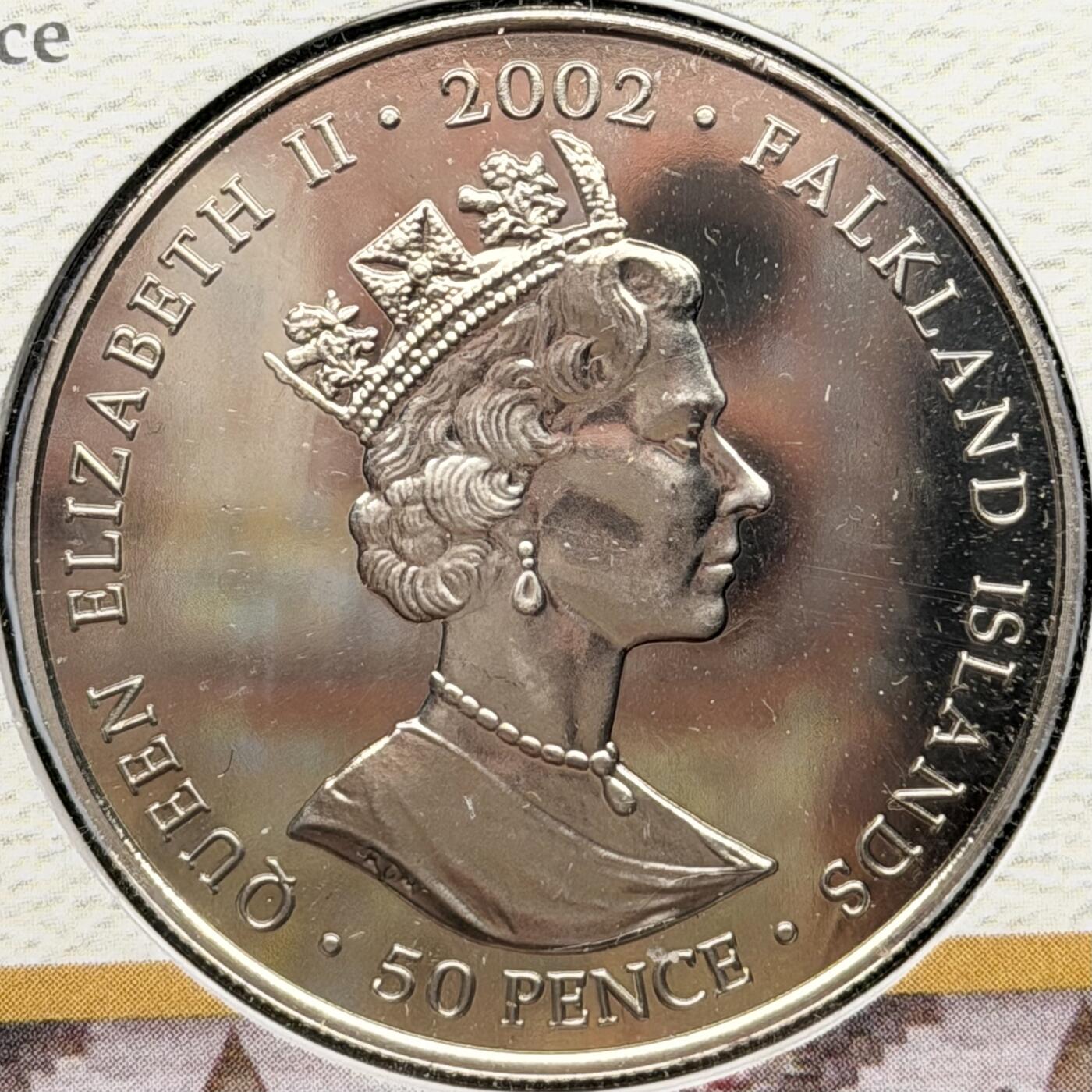 ＜星葵🌻钱币社＞散币克朗场第69期·2月3日发货 〈邮币封〉福克兰群岛2002年女王登基50周年50便士克朗型纪念币