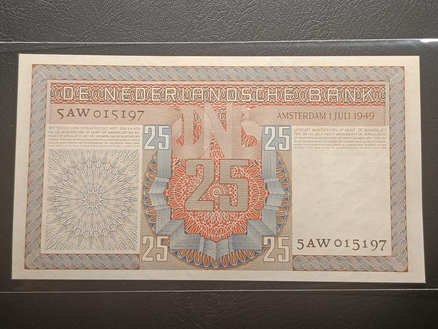 2026二月第一期，总215期 荷兰1949版25盾UNC，在圣经故事里以智慧著称的所罗门王，象征着荷兰人民希望在大战初定后国家能够重新回归往日繁荣富足的时代的期望，是荷兰战后初期发行的钞票品种的经典之作