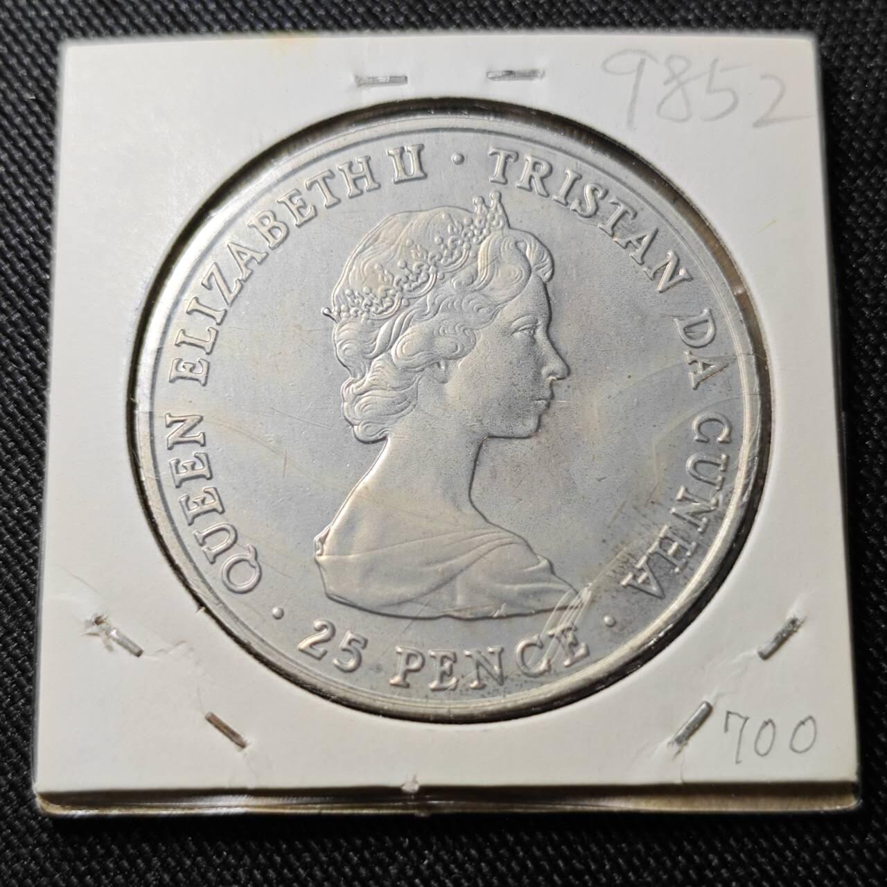 KK钱币收藏小铺  第398期 百期特拍（四拍之二） 2月预留时间 周末发货 特里斯坦达库尼亚1980年女王母亲诞辰80周年25便士