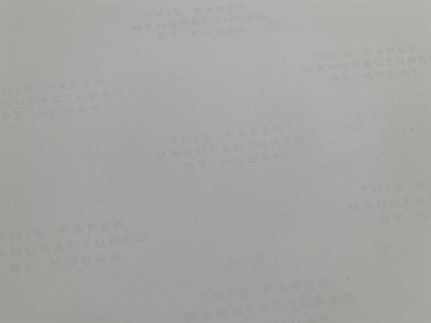 小驴勋章奖章收藏1月31日周六晚六点拍卖（珍爱和平，收藏战争，铭记历史，勿忘国耻，忠党爱国。有偿代拍，送拍规则在简介最后，参拍须阅读规则后再参拍，关系到运费包装发货时效真假辨别等关键信息，拍卖时不再发原图，看大图店主微信码在拍卖店铺介绍里） 二战美国陆军82空降师侦察兵、荣誉勋章获得者梅尔文·厄尔“巴德”·比德尔下士战后10寸超大签名照（25.4厘米 × 20.3厘米），柯达相纸，突出部战役击毙多名德军狙击手，压制攻占多个机枪阵地，美军二战期间一共颁发472枚荣誉勋章，比骑士铁十字少很多，100美元一张