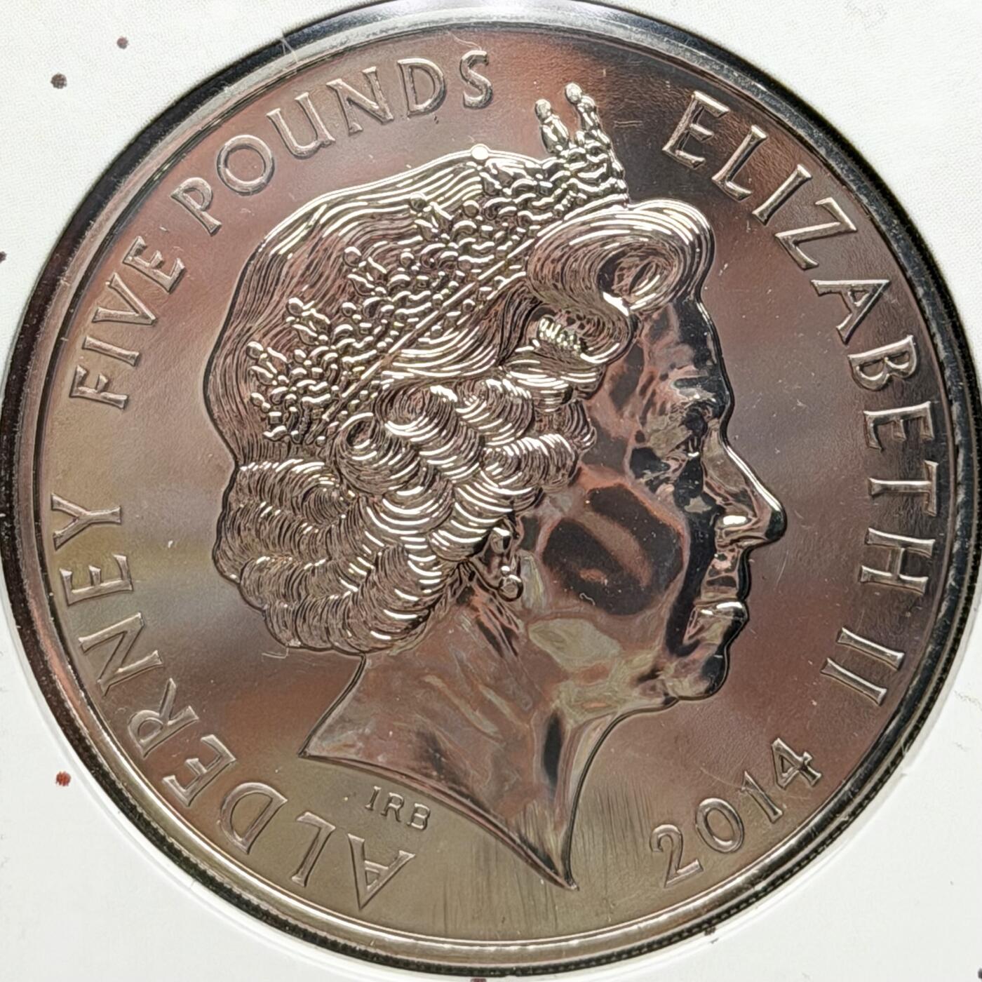 ＜星葵🌻钱币社＞散币克朗场第69期·2月3日发货 奥尔德尼岛2014年将士阵亡日卡装5镑克朗型彩色纪念币