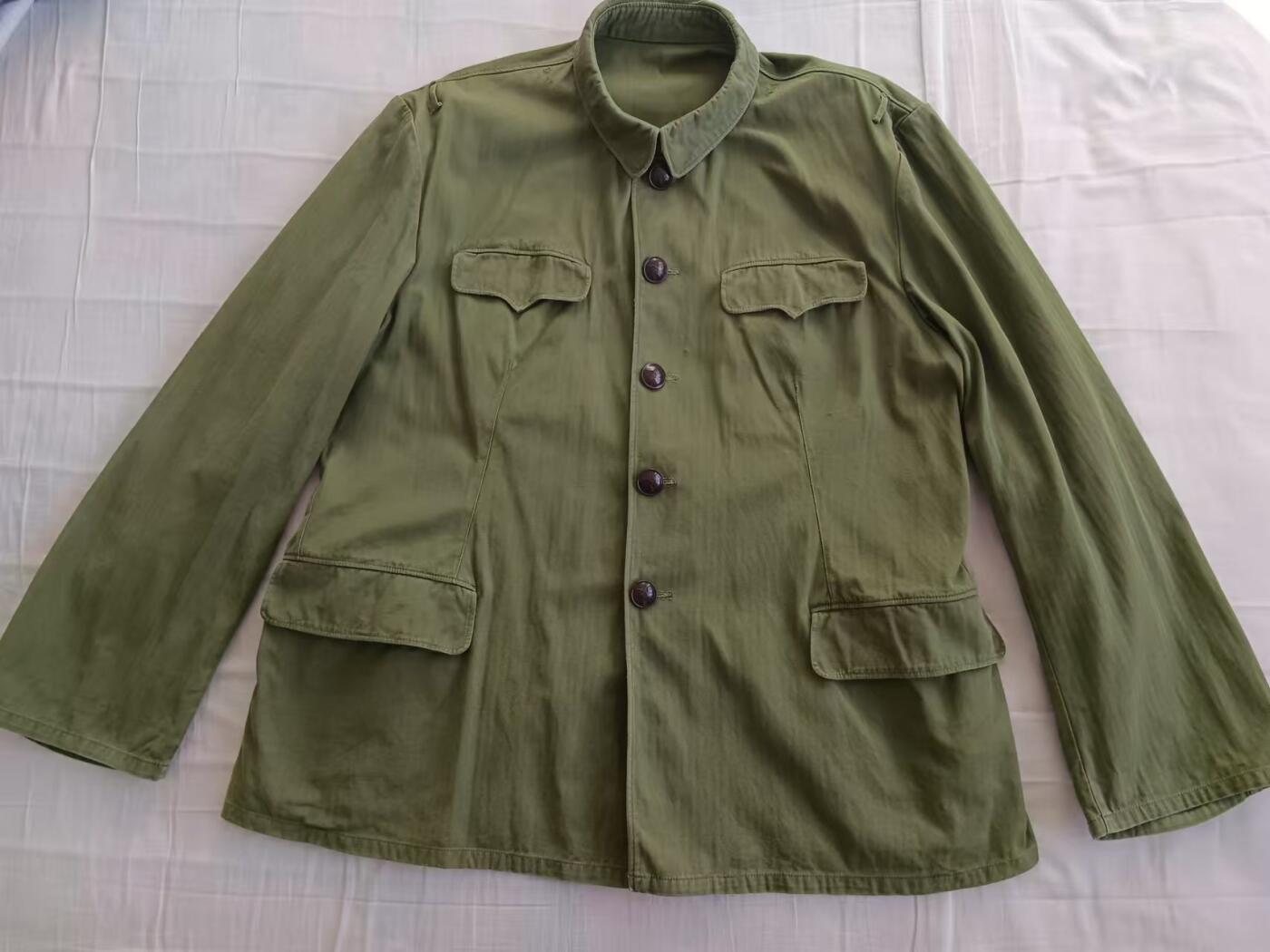 五八蛤蟆绿人字纹上衣二号