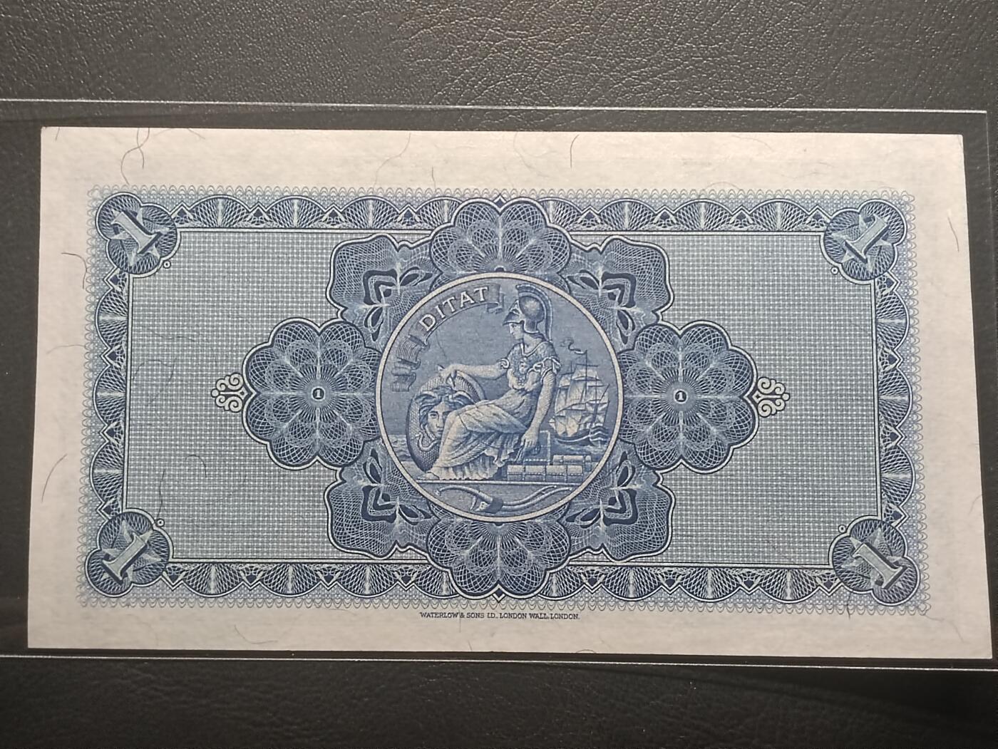 2026二月第一期，总215期 苏格兰不列颠亚麻银行1947年1镑UNC-，不列颠尼亚女神，早期大票幅版本，稀有品种