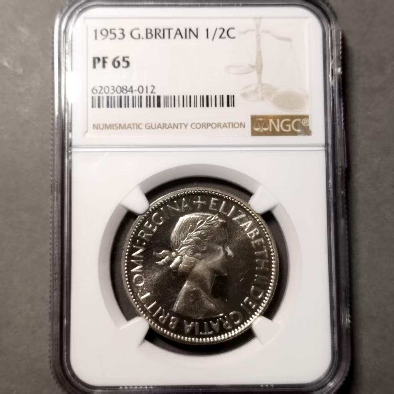 长老汇蛇年精选第九十七场拍卖 英国1953年精制半克朗，首年发型，收藏佳品，NGC PF65 ，高分好品，发行量仅40000