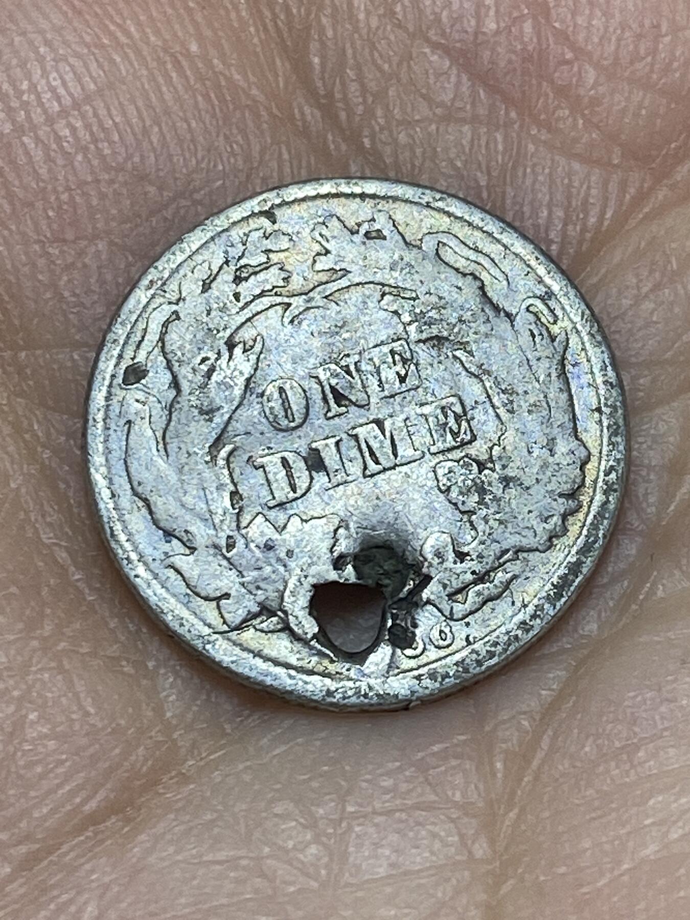 2026年第十六场(总第一百八十五场）外国好品散币场(免佣金) 打孔–美国🇺🇸1876年1角银币(自由女神坐像第八版，900高银)