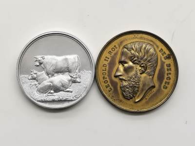 博洋堂世界钱币拍卖第159期（全场包邮） - 外国农业章、人物鎏金铜章一组，52mm，25.9g & 56mm，60g