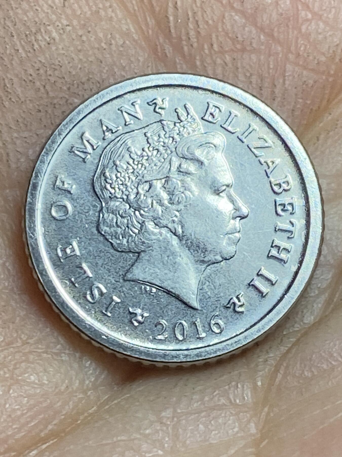 2026年第十六场(总第一百八十五场）外国好品散币场(免佣金) 英属马恩岛🇮🇲2016年5便士(伊丽莎白二世老年第三套第二版，有磁版)