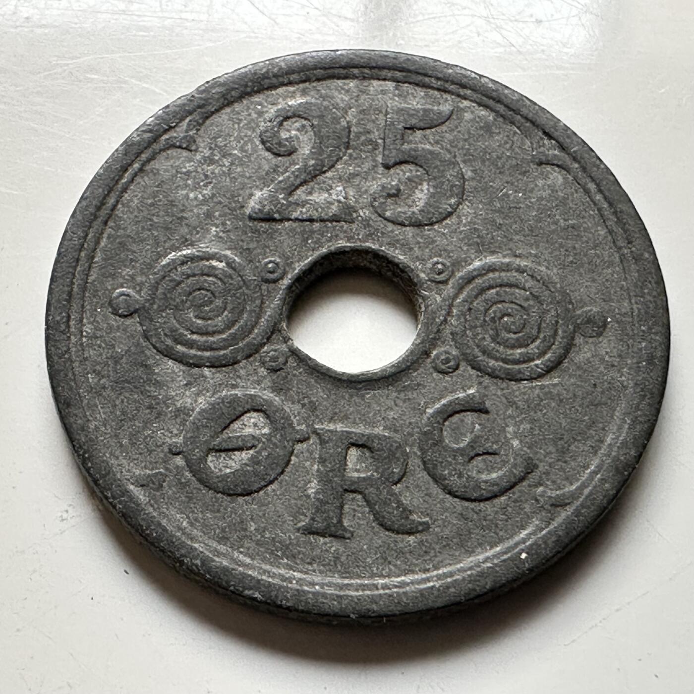 🌹外币初藏🌹🐯2026年第14场  每周二四六晚8️⃣点 接代拍 丹麦1941年25欧尔锌币