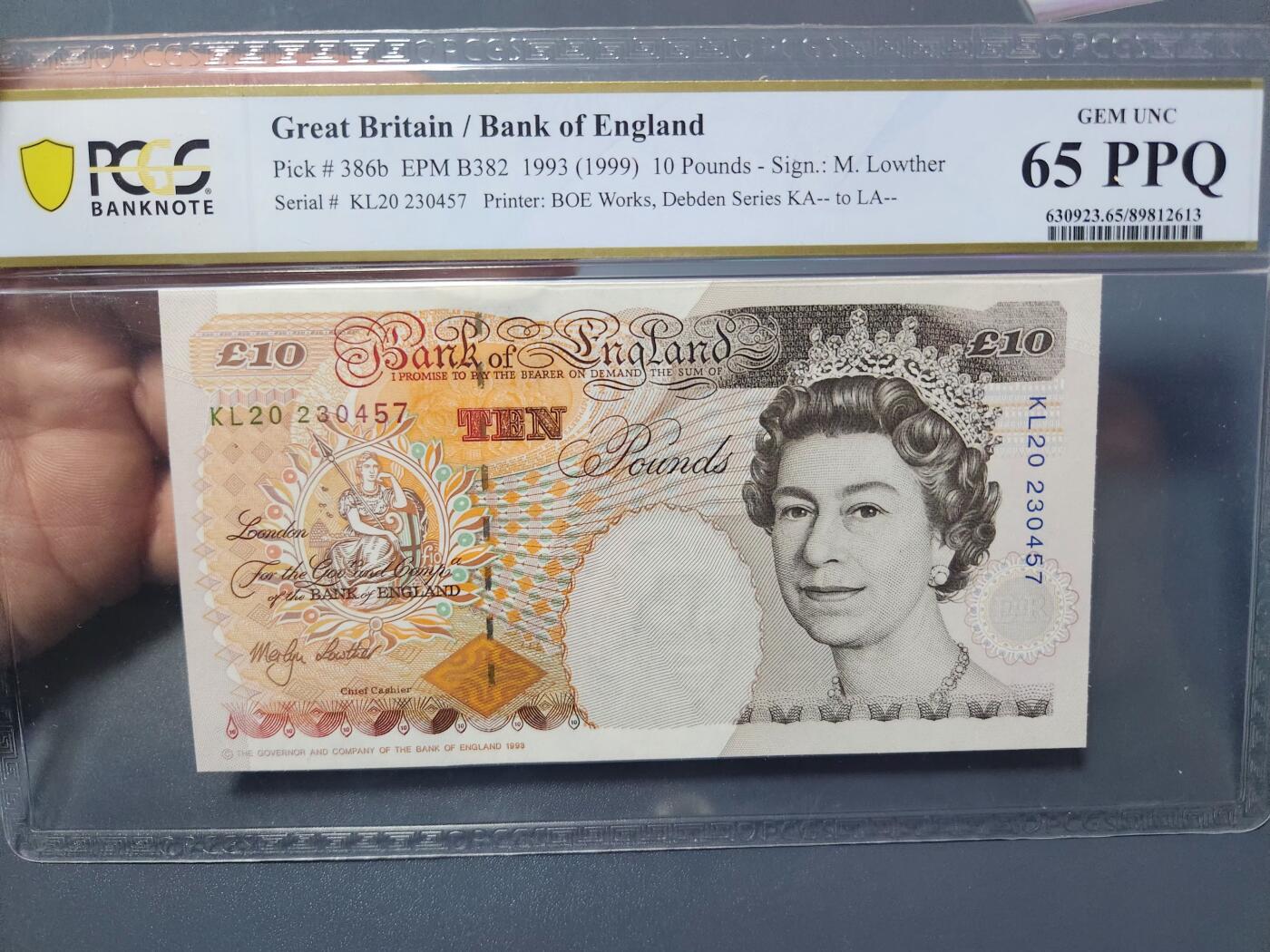 1月31号晚上8点 外国纸币自动截拍第16场 稀少签名10英镑65