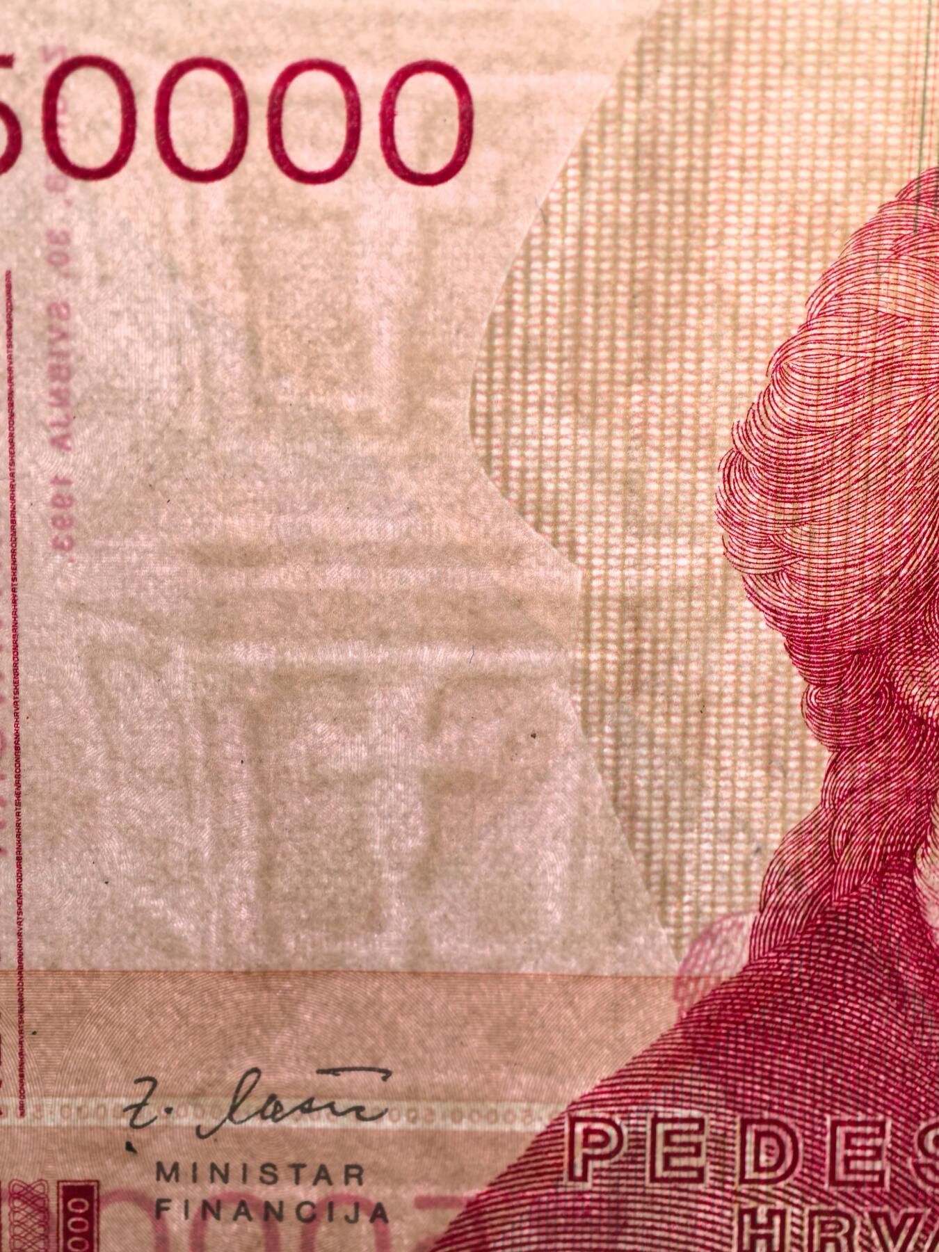 小驴勋章奖章收藏1月31日周六晚六点拍卖（珍爱和平，收藏战争，铭记历史，勿忘国耻，忠党爱国。有偿代拍，送拍规则在简介最后，参拍须阅读规则后再参拍，关系到运费包装发货时效真假辨别等关键信息，拍卖时不再发原图，看大图店主微信码在拍卖店铺介绍里） 瑞士法郎20元，克罗地亚5万第纳尔，俄罗斯100卢布，赞比亚20克瓦查纸币一组