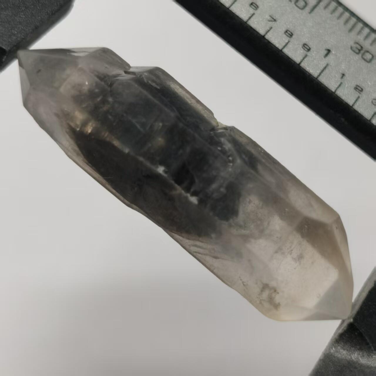 七河·世界币章矿标杂件每周小拍（总第36期）（周一结标） 藏家出品X701（27） 云贵闪灵水晶原石 双尖糖心 本件拍品由合作藏家邮寄