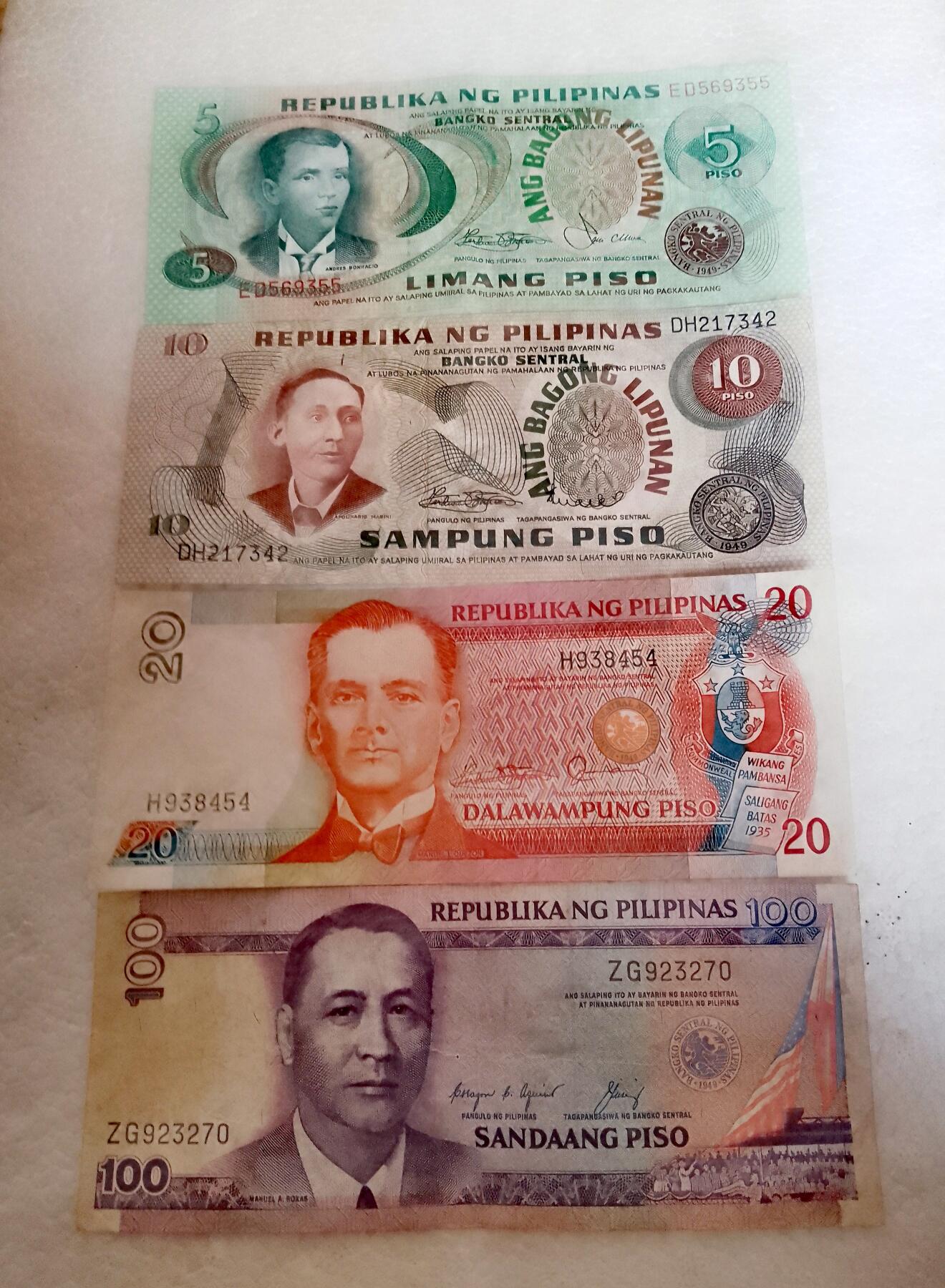 菲律宾1949、1986年5、10、20、100比索靓品纸币4枚一组