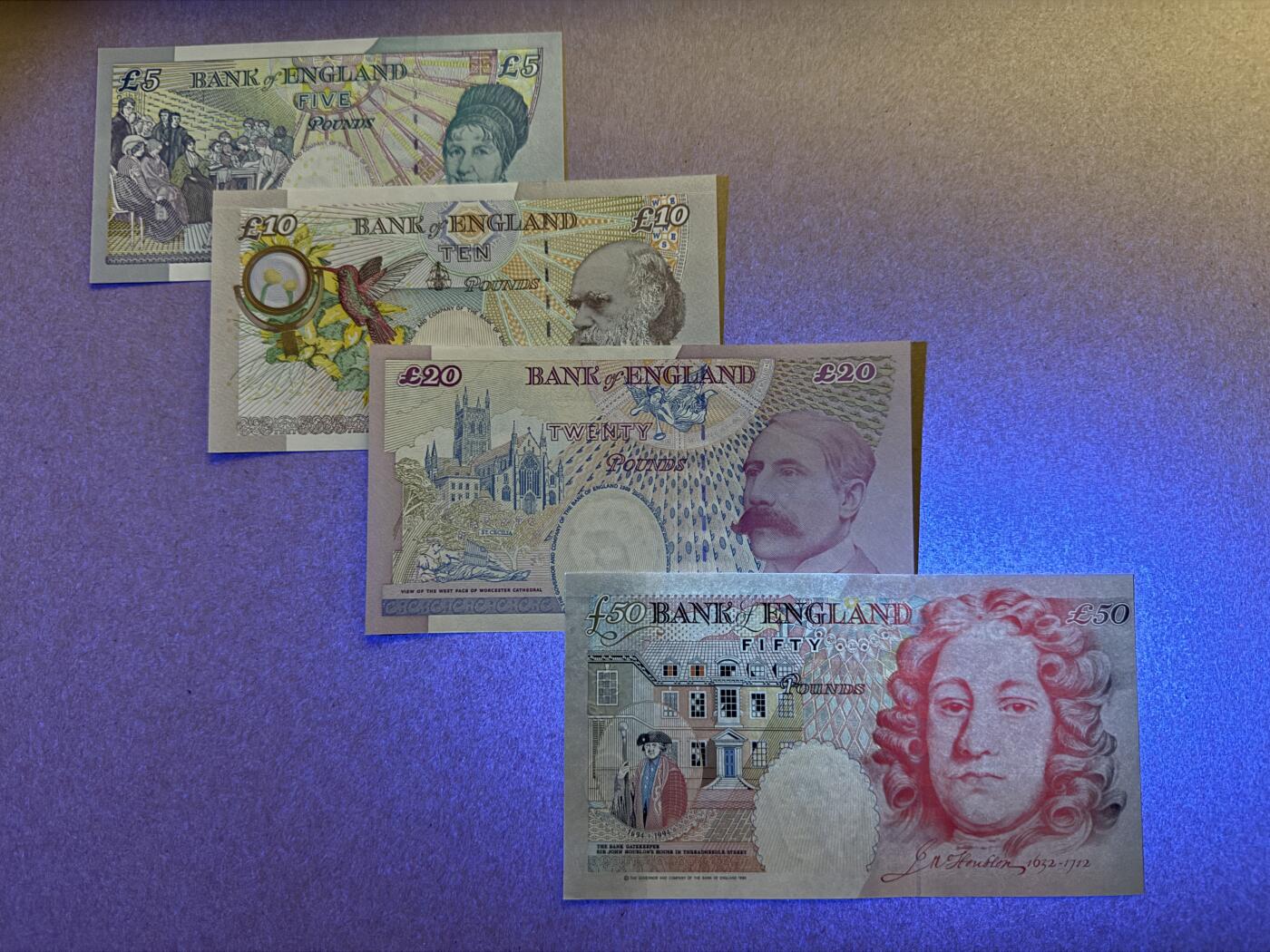 《艾美收藏》第230期-2.1周日外币年前精品场