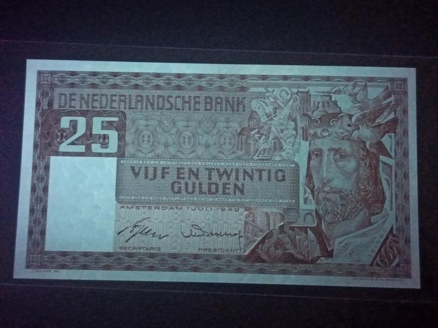 2026二月第一期，总215期 荷兰1949版25盾UNC，在圣经故事里以智慧著称的所罗门王，象征着荷兰人民希望在大战初定后国家能够重新回归往日繁荣富足的时代的期望，是荷兰战后初期发行的钞票品种的经典之作