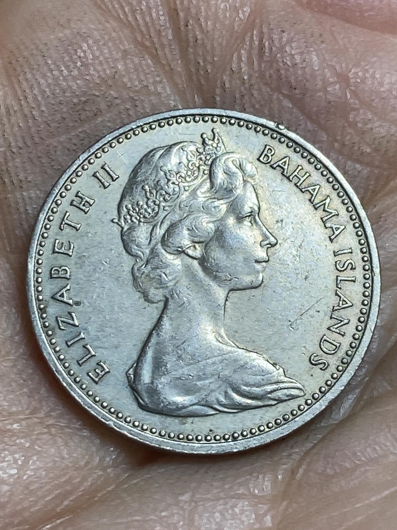 2026年第十六场(总第一百八十五场）外国好品散币场(免佣金) 巴哈马🇧🇸1968年5分(伊丽莎白二世中年花冠第一版，伦敦造)