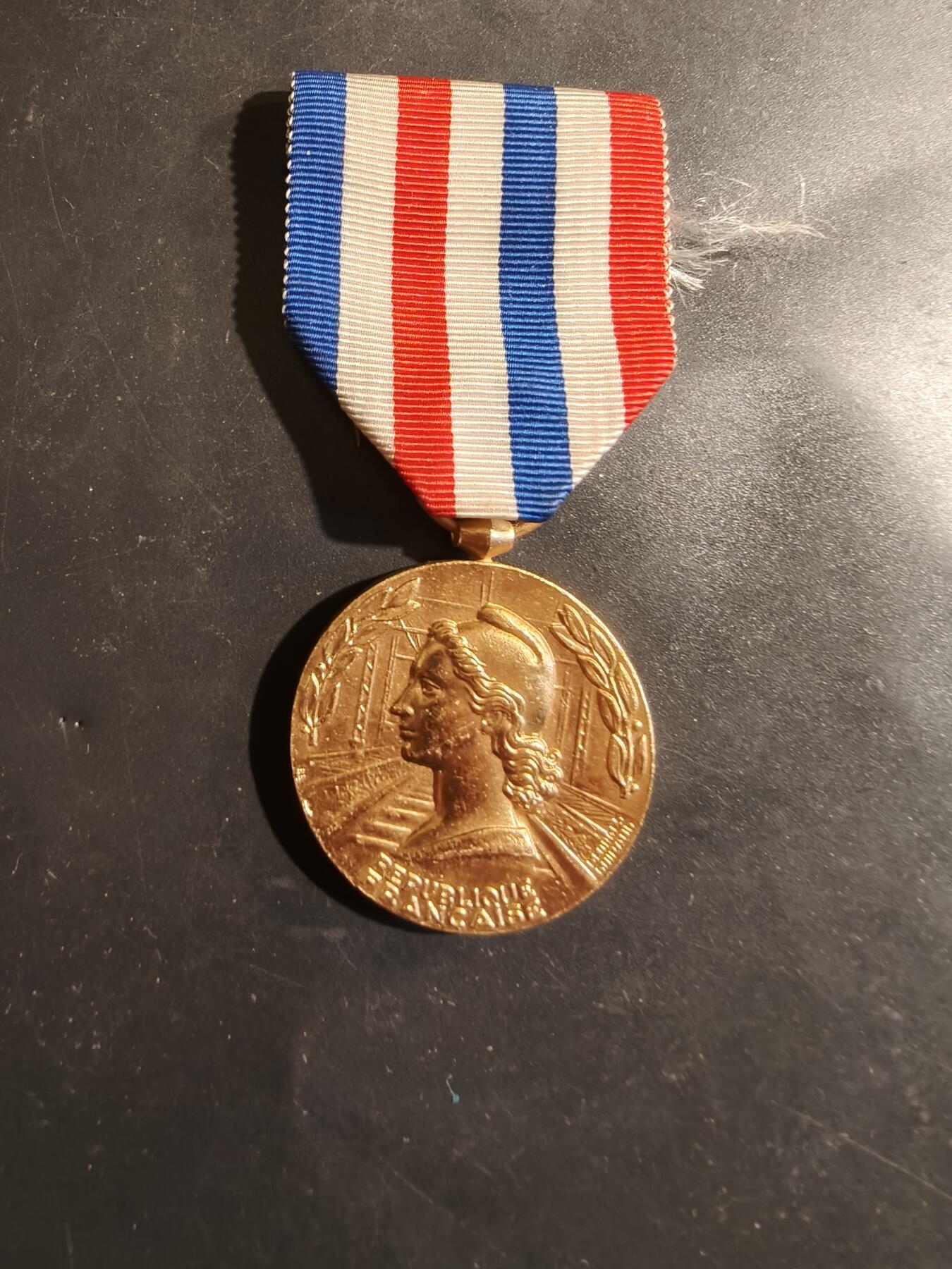 老王徽章第180期 法国金级铁路服务奖章    