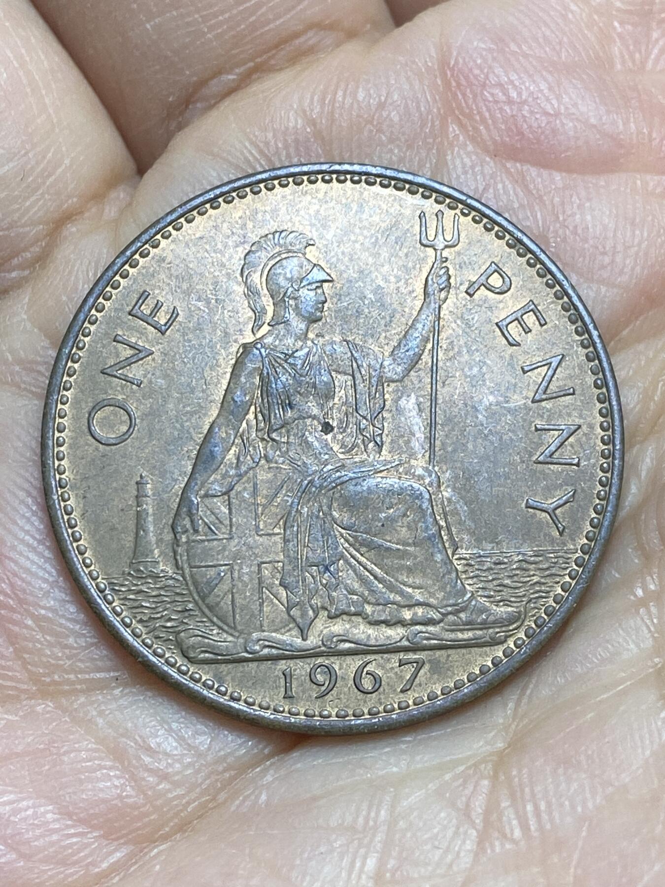 2026年第十六场(总第一百八十五场）外国好品散币场(免佣金) 好品–英国🇬🇧1967年1便士(伊丽莎白二世青年桂冠第二版，普制币关门年)