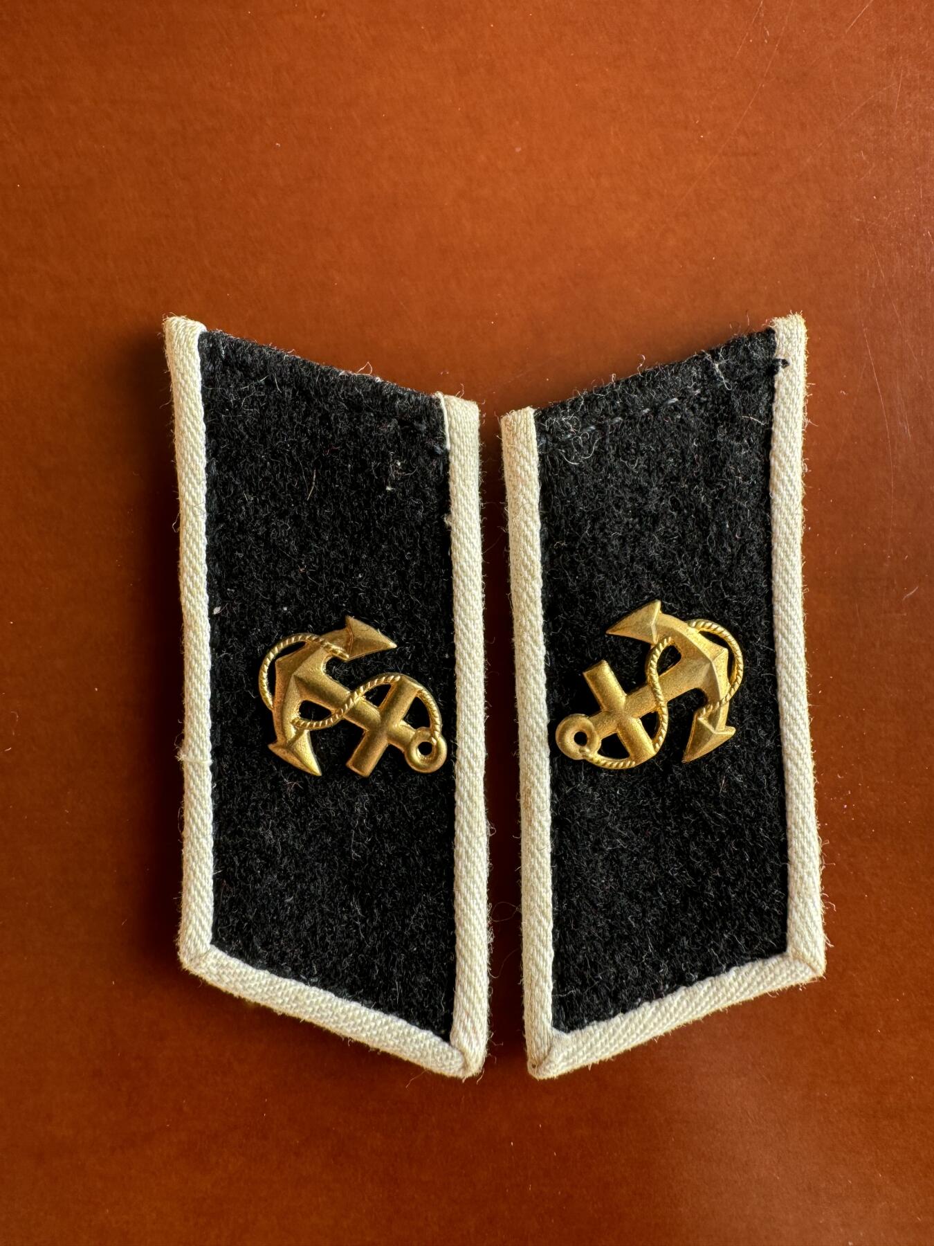 五哥徽章群   31号周六晚上八点4群联拍 领