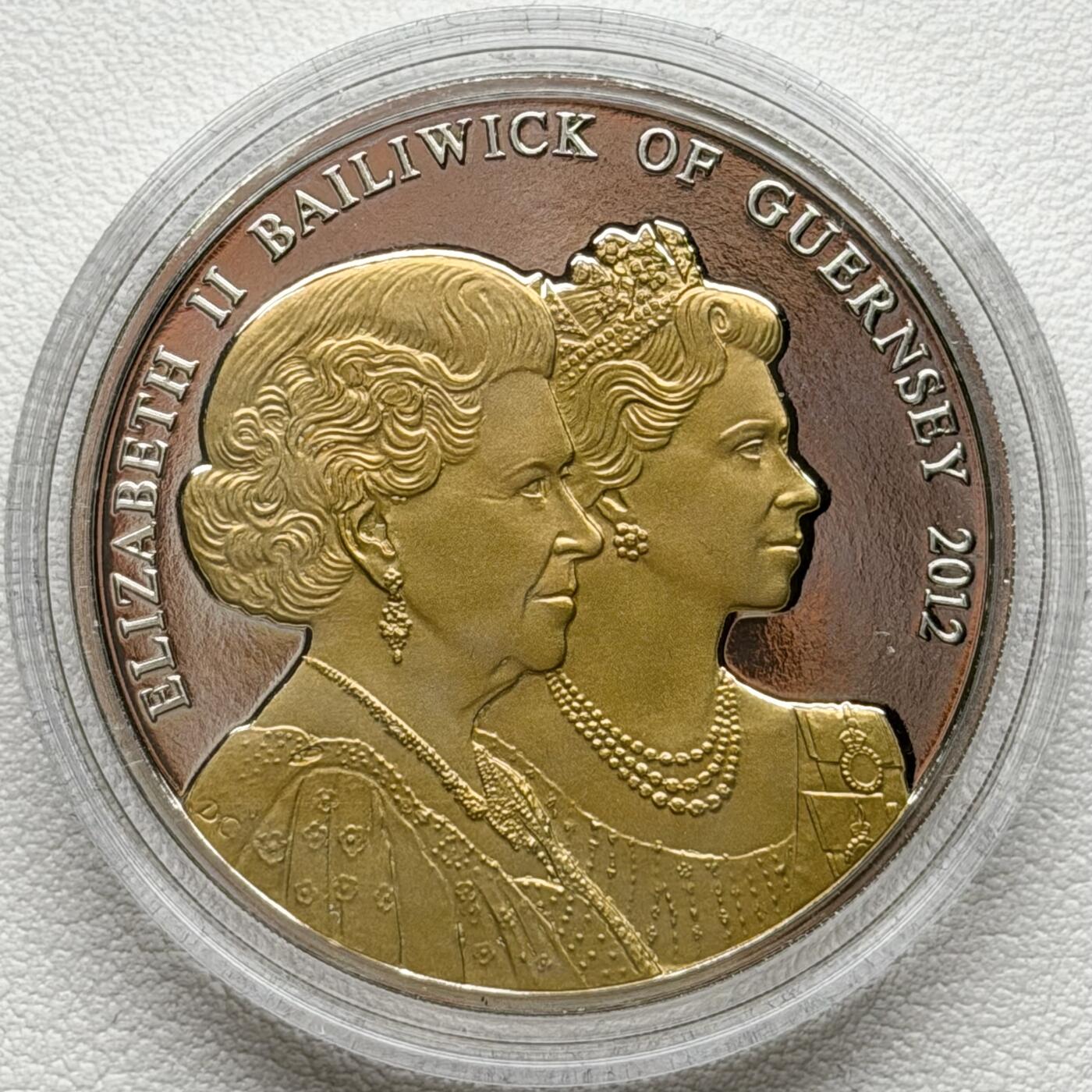 ＜星葵🌻钱币社＞散币克朗场第69期·2月3日发货 根西岛2012年女王登基60周年5镑克朗型纪念币