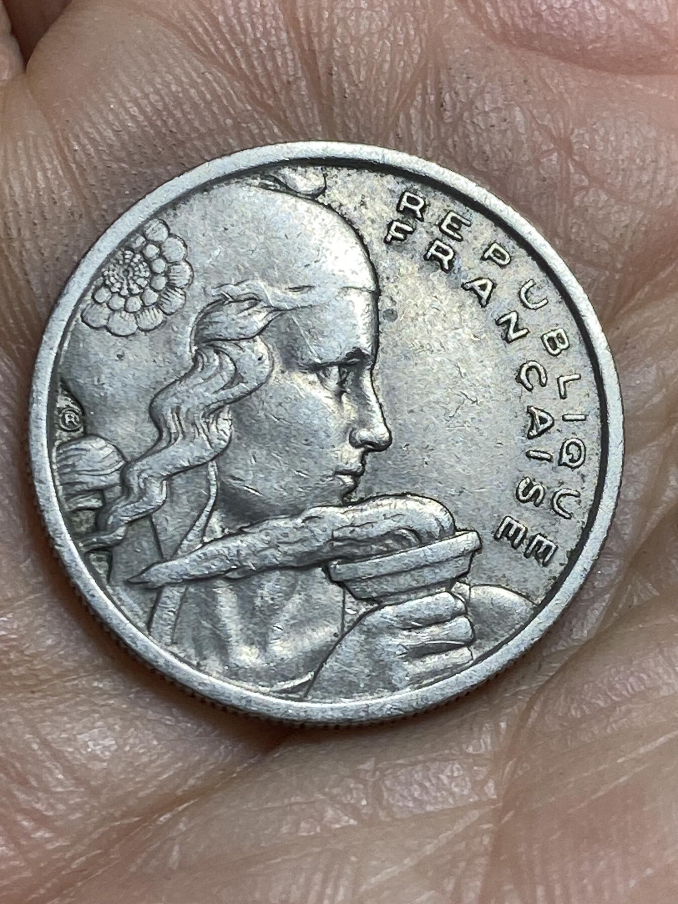 2026年第十六场(总第一百八十五场）外国好品散币场(免佣金) 法兰西第四共和国1955年100法郎(B标，博蒙莱罗热造)