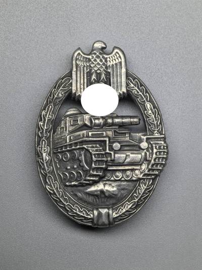 小驴勋章奖章收藏1月31日周六晚六点拍卖（珍爱和平，收藏战争，铭记历史，勿忘国耻，忠党爱国。有偿代拍，送拍规则在简介最后，参拍须阅读规则后再参拍，关系到运费包装发货时效真假辨别等关键信息，拍卖时不再发原图，看大图店主微信码在拍卖店铺介绍里） - 现代工艺品银级坦克突击奖章