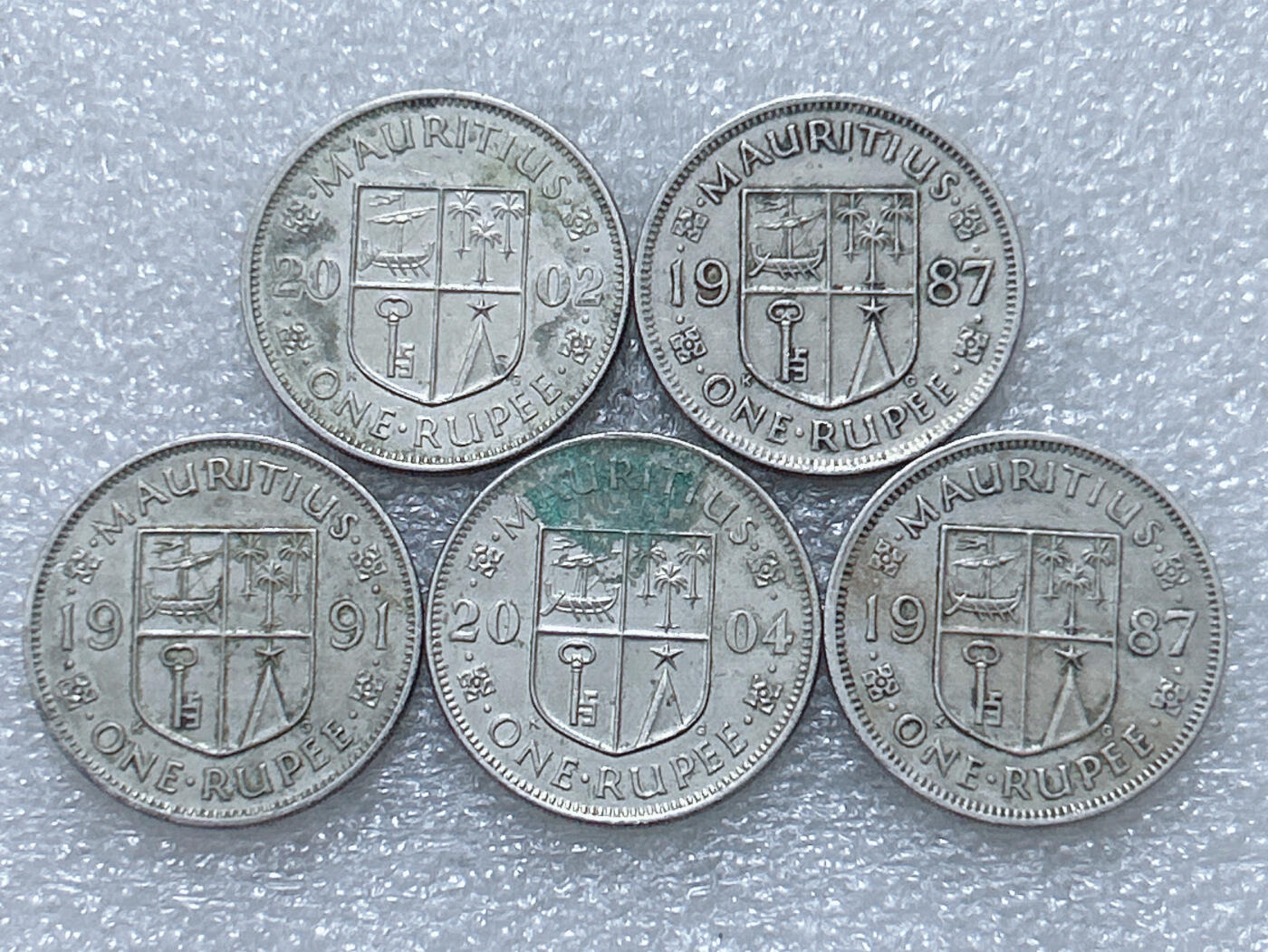 第一海外回流一元起拍收藏 散集专场  第297期 毛里求斯1卢比硬币 5枚