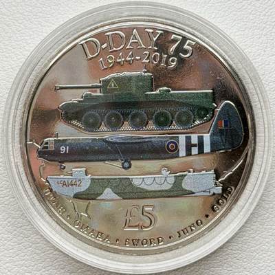 ＜星葵🌻钱币社＞散币克朗场第69期·2月3日发货 - 根西岛2019年诺曼底登陆75周年5镑克朗型彩色纪念币