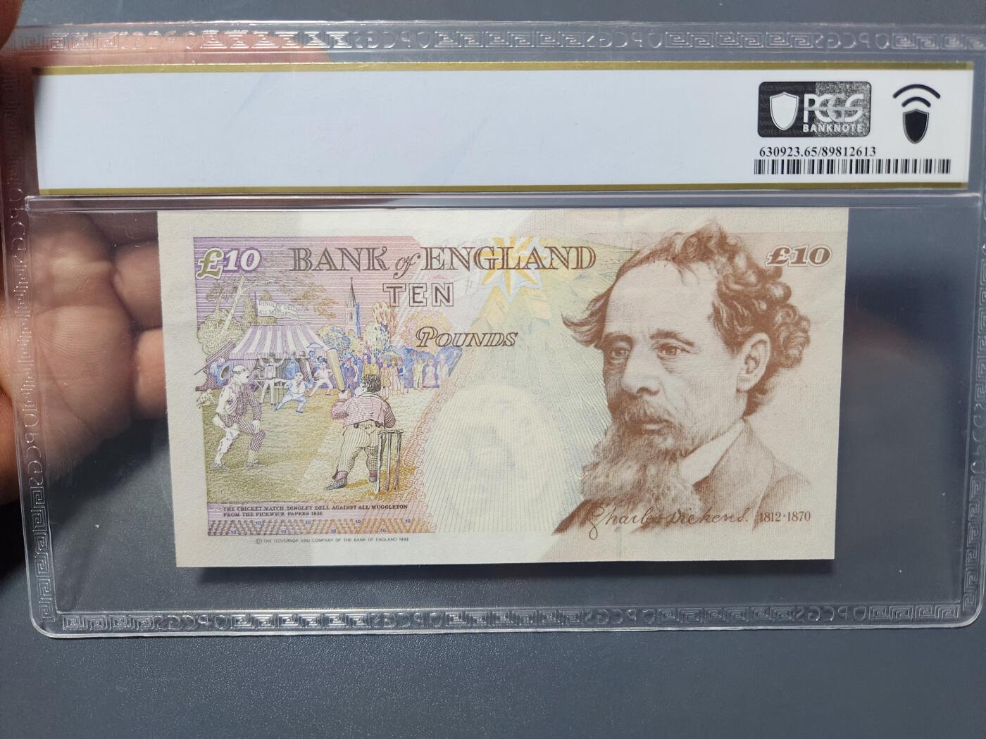 1月31号晚上8点 外国纸币自动截拍第16场 稀少签名10英镑65