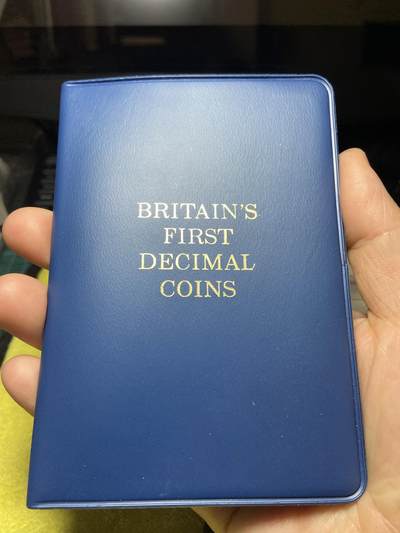 2026年第十六场(总第一百八十五场）外国好品散币场(免佣金) - 英国🇬🇧十进制第一版首发年原册5枚套币