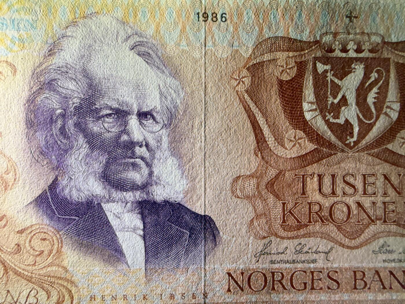 《艾美收藏》第230期-2.1周日外币年前精品场